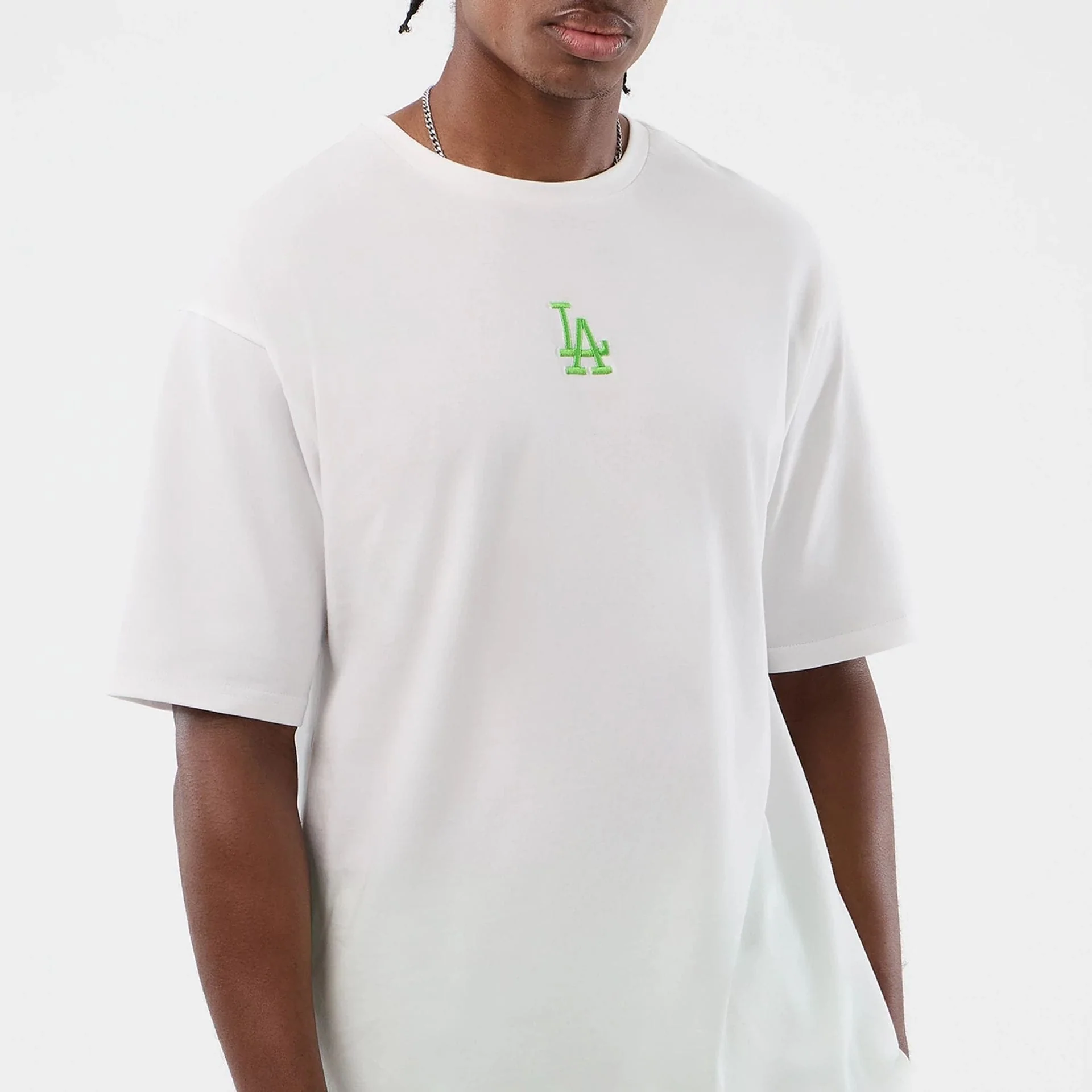 LA Dodgers MLB League Essential White Oversized T-Shirt - Image 8
