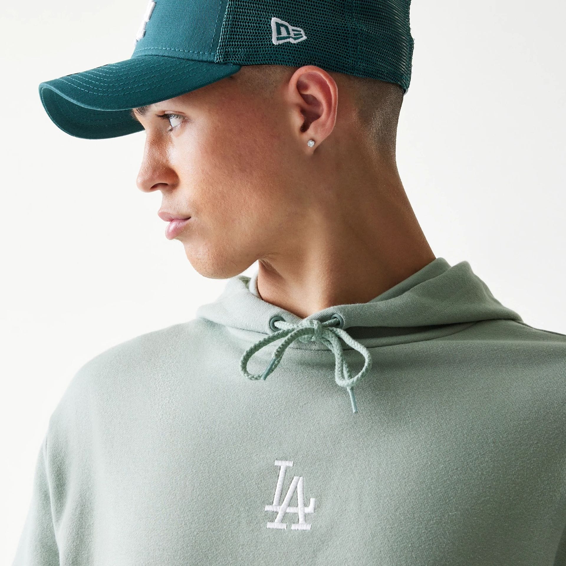LA Dodgers MLB Midi Pastel Green Oversized Pullover Hoodie - Image 3