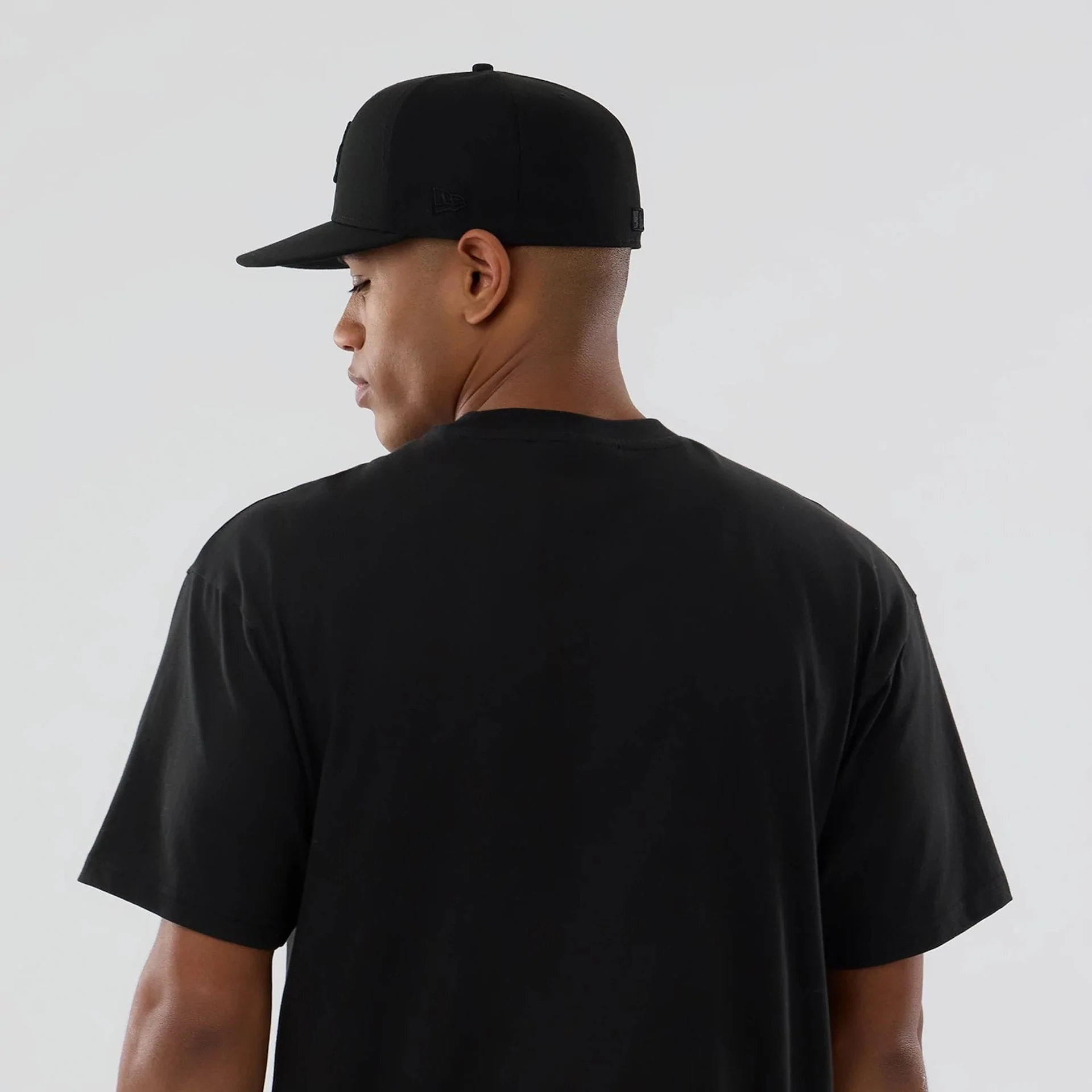LA Dodgers MLB On Fire Black Oversized T-Shirt - Image 7