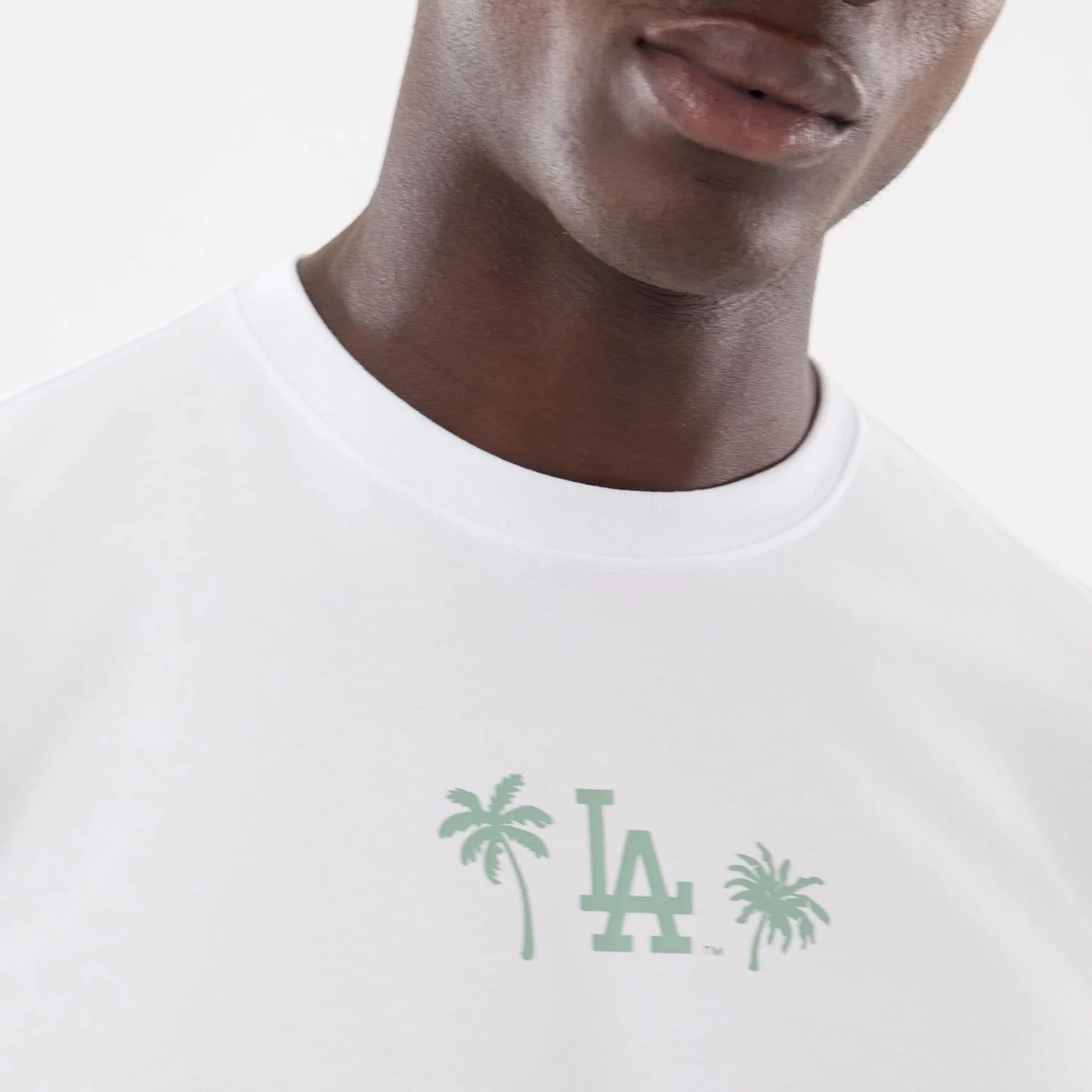 LA Dodgers MLB Resort White T-Shirt - Image 3