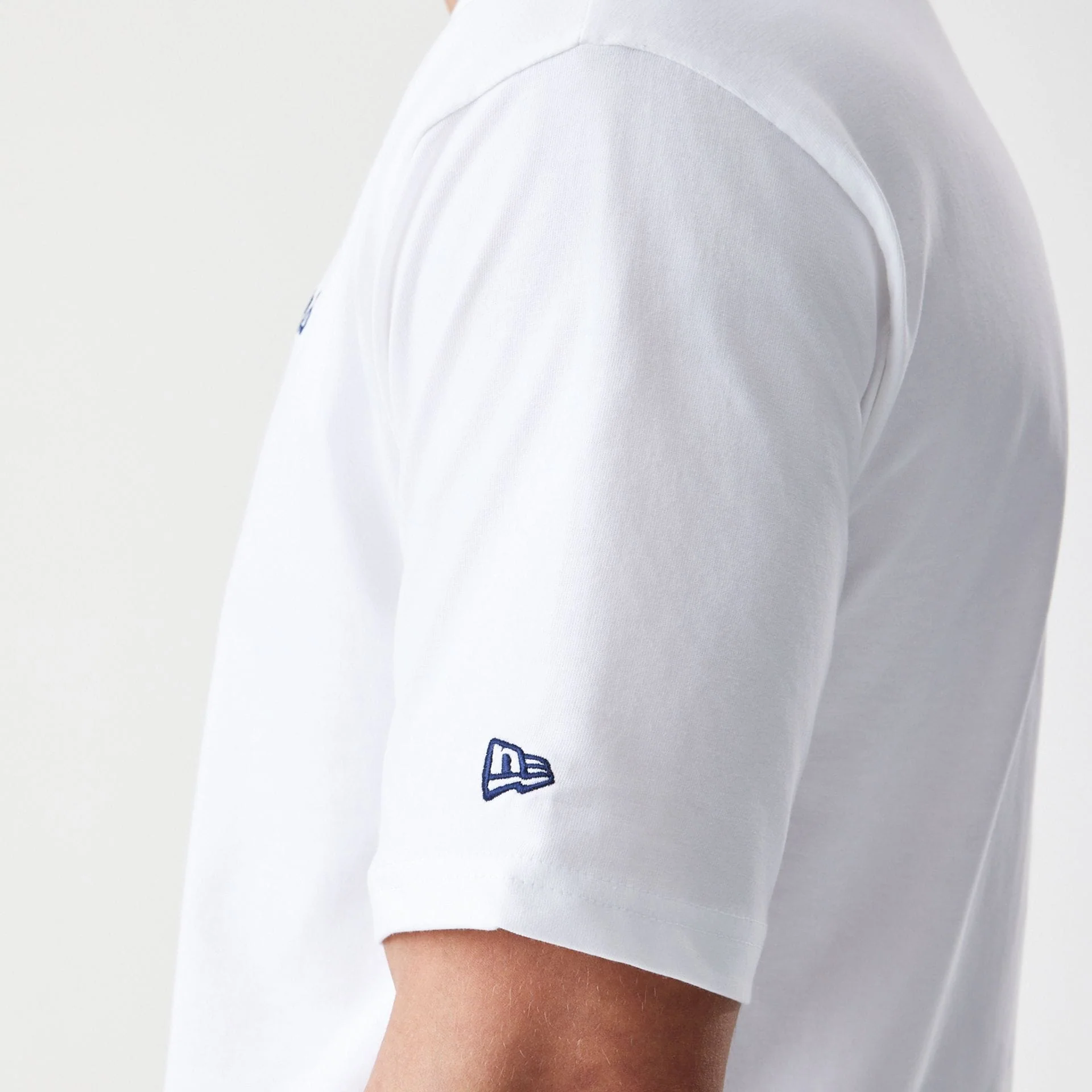 LA Dodgers MLB Script White Oversized T-Shirt - Image 5