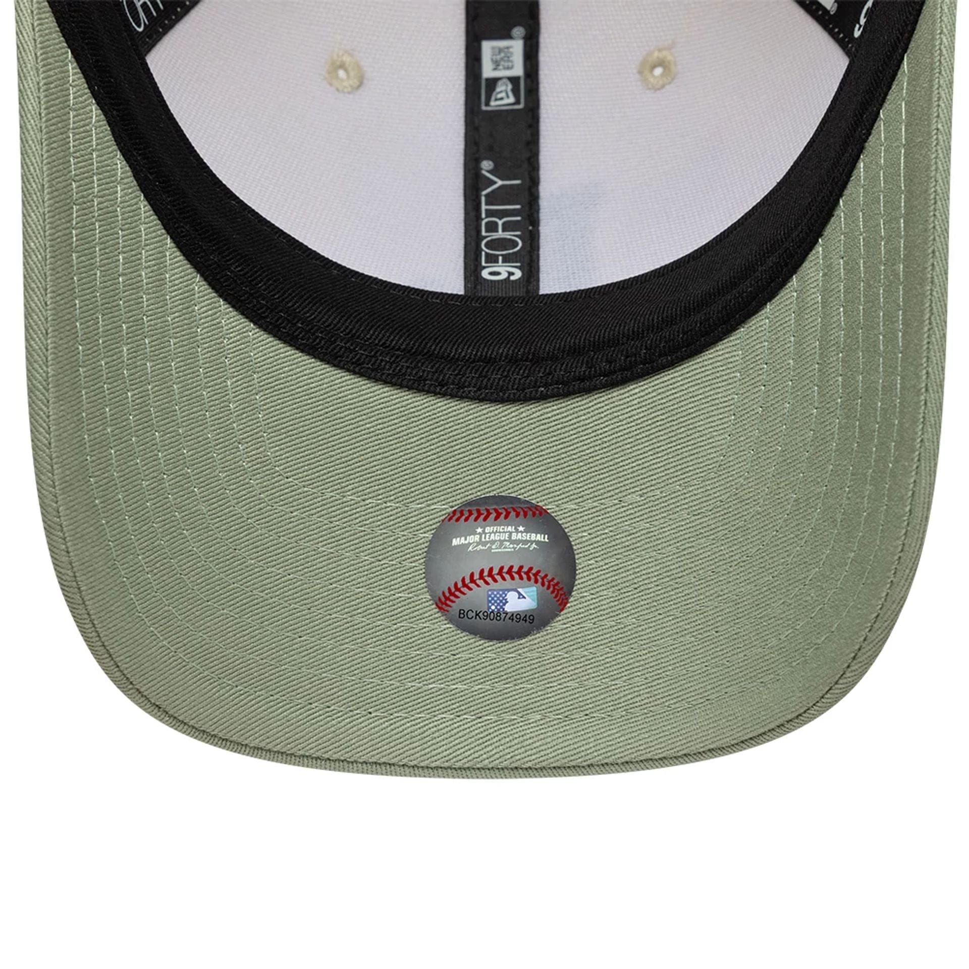 LA Dodgers MLB Side Script Cream 9FORTY M-Crown Adjustable Cap - Image 6