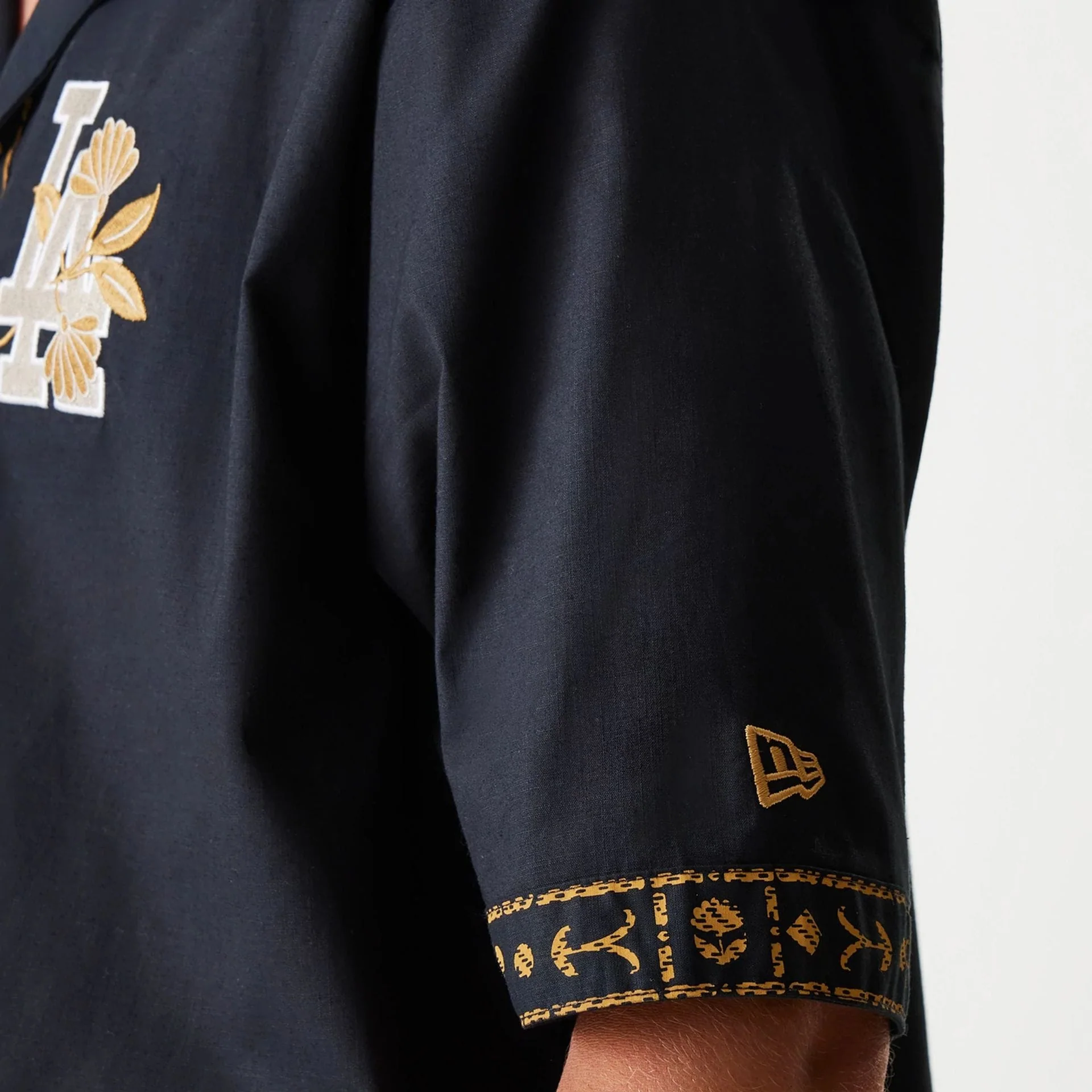 LA Dodgers MLB Taping Black Short Sleeve Shirt - Image 6