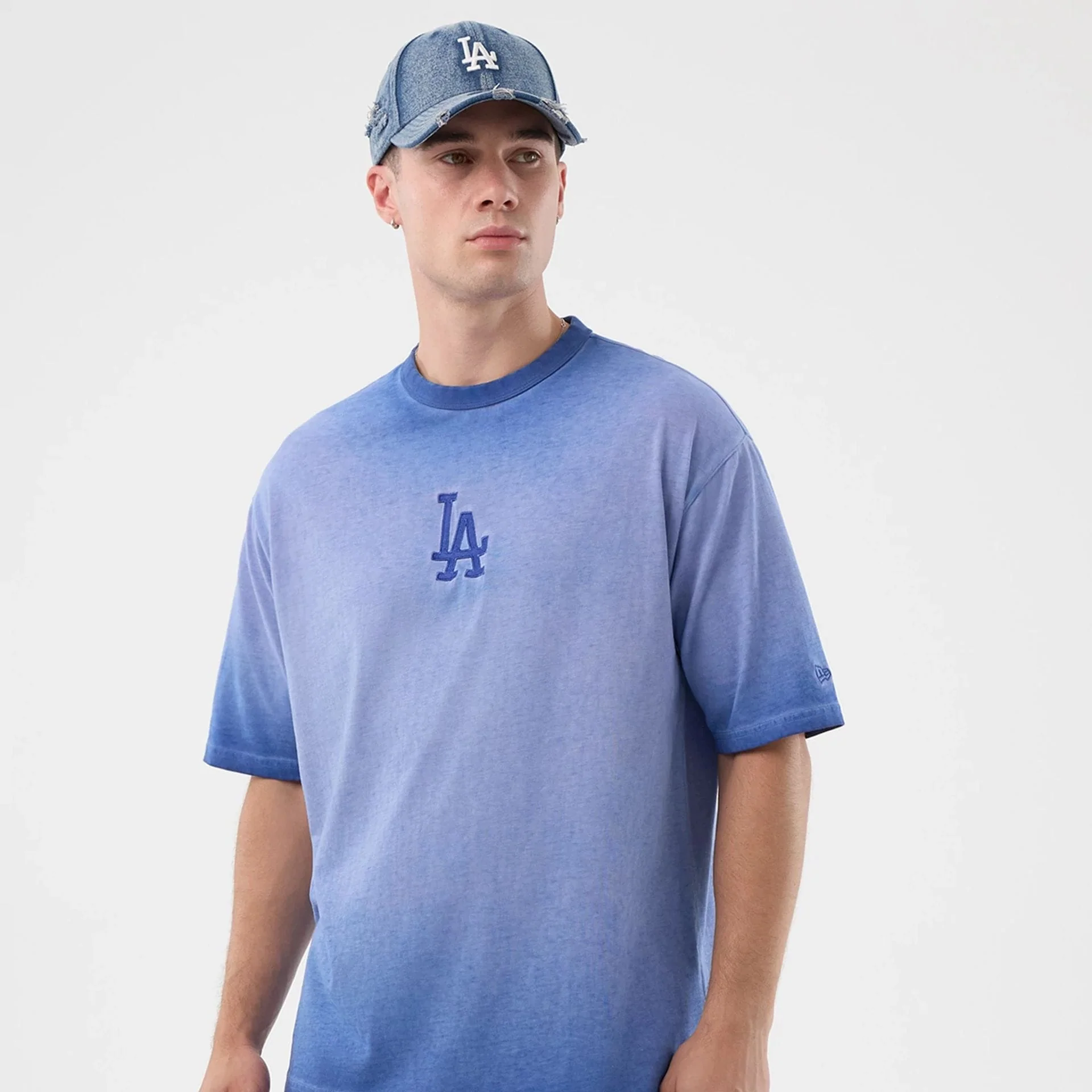 LA Dodgers MLB Washed Logo Pastel Blue T-Shirt - Image 3