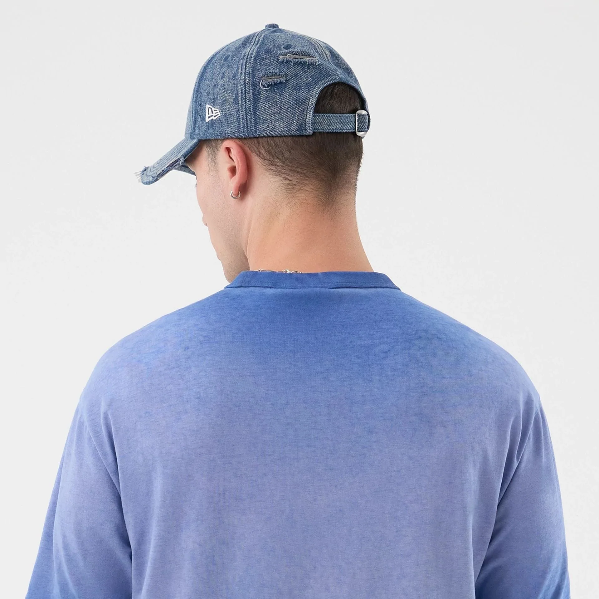 LA Dodgers MLB Washed Logo Pastel Blue T-Shirt - Image 7
