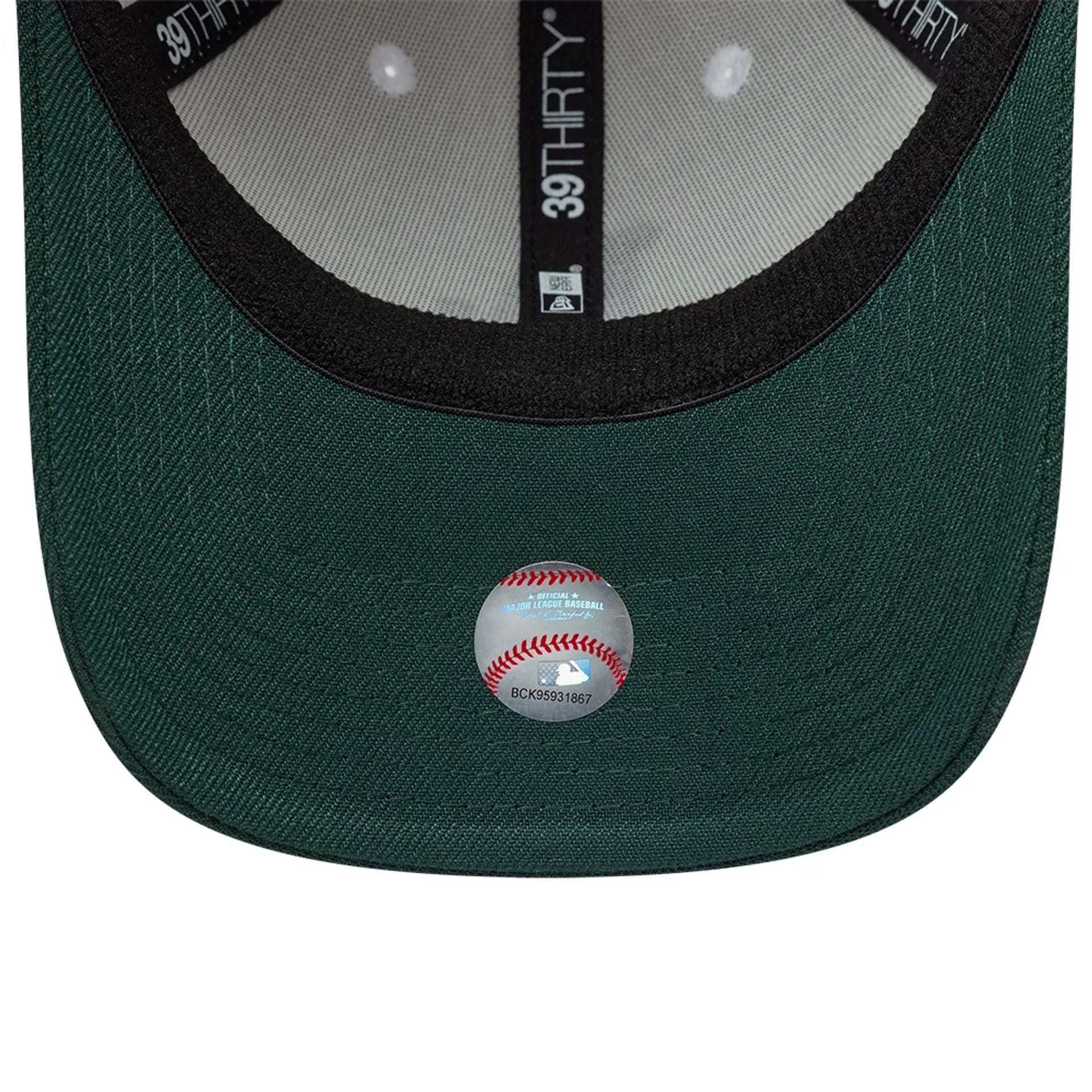 LA Dodgers MLB White 39THIRTY Stretch Fit Cap - Image 6