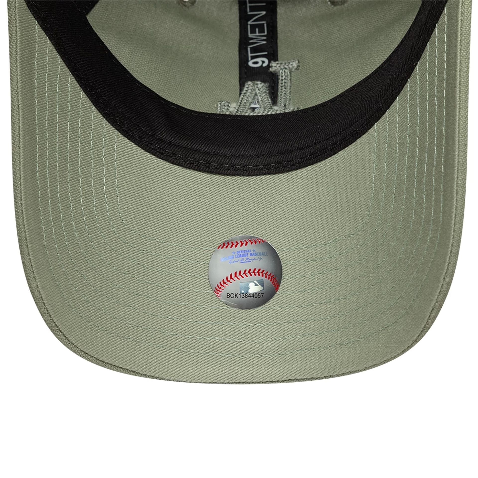 LA Dodgers Womens MLB Linen Pastel Green 9TWENTY Adjustable Cap - Image 5