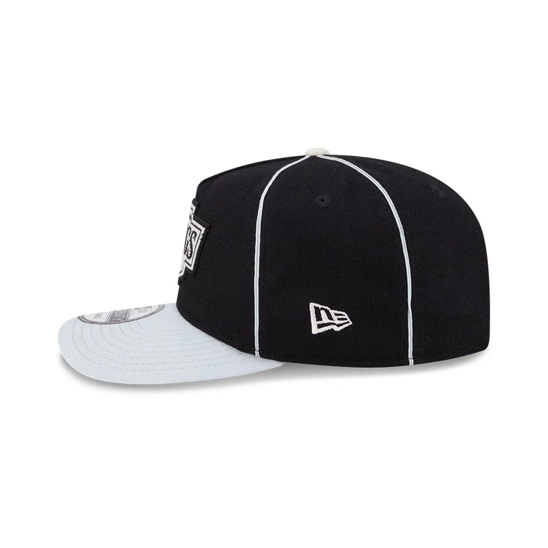 LA Kings NHL Felt Logo Black 19TWENTY Adjustable Cap - Image 6