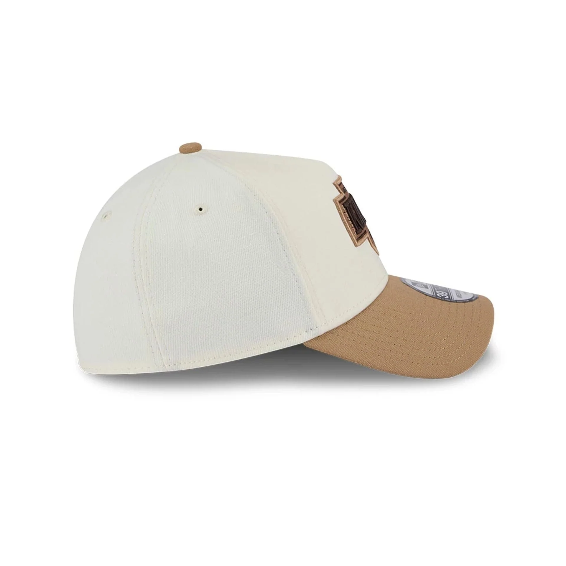 LA Kings NHL Sandy Bay White 39THIRTY A-Frame Stretch Fit Cap - Image 6