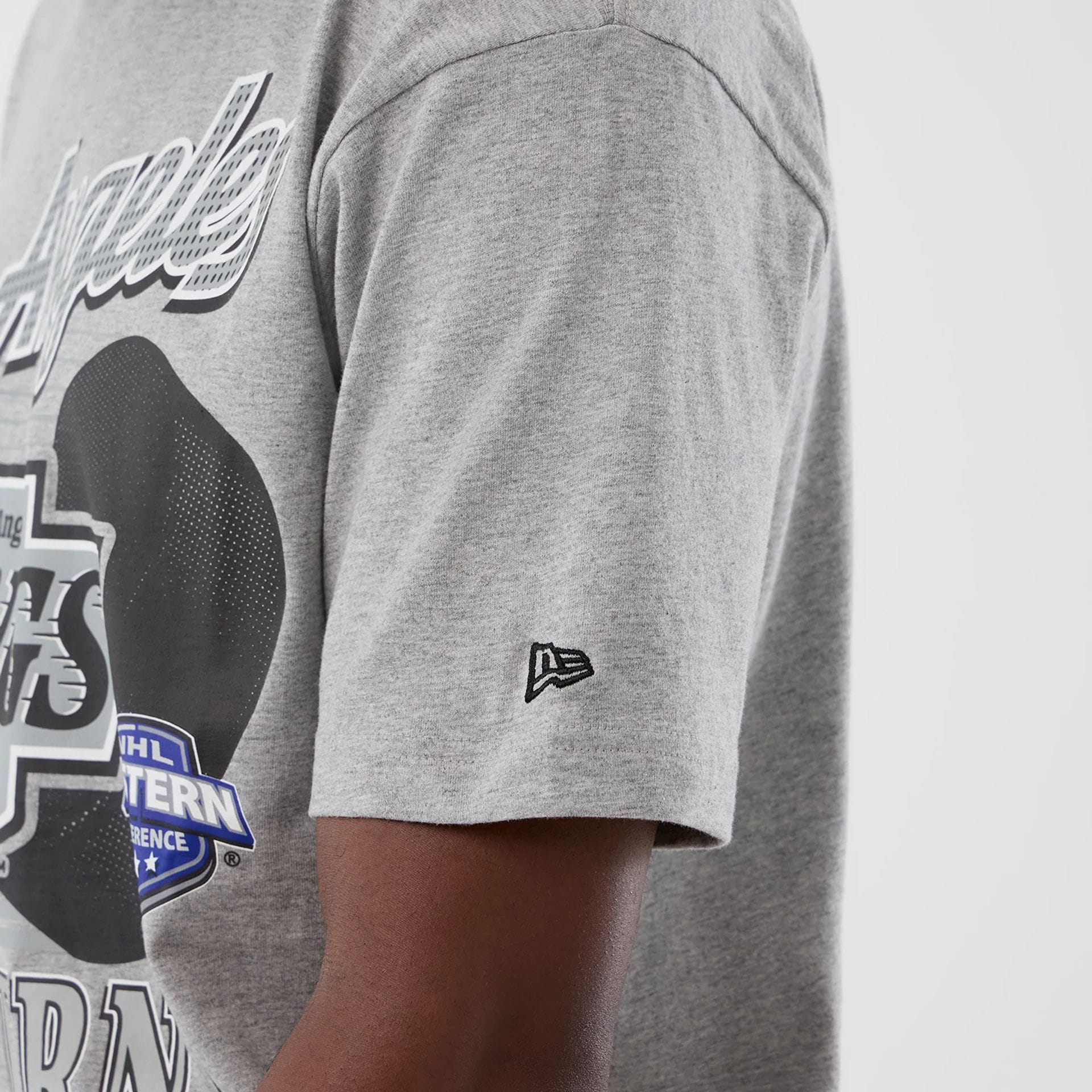 LA Kings NHL Sport Classic Grey T-Shirt - Image 5