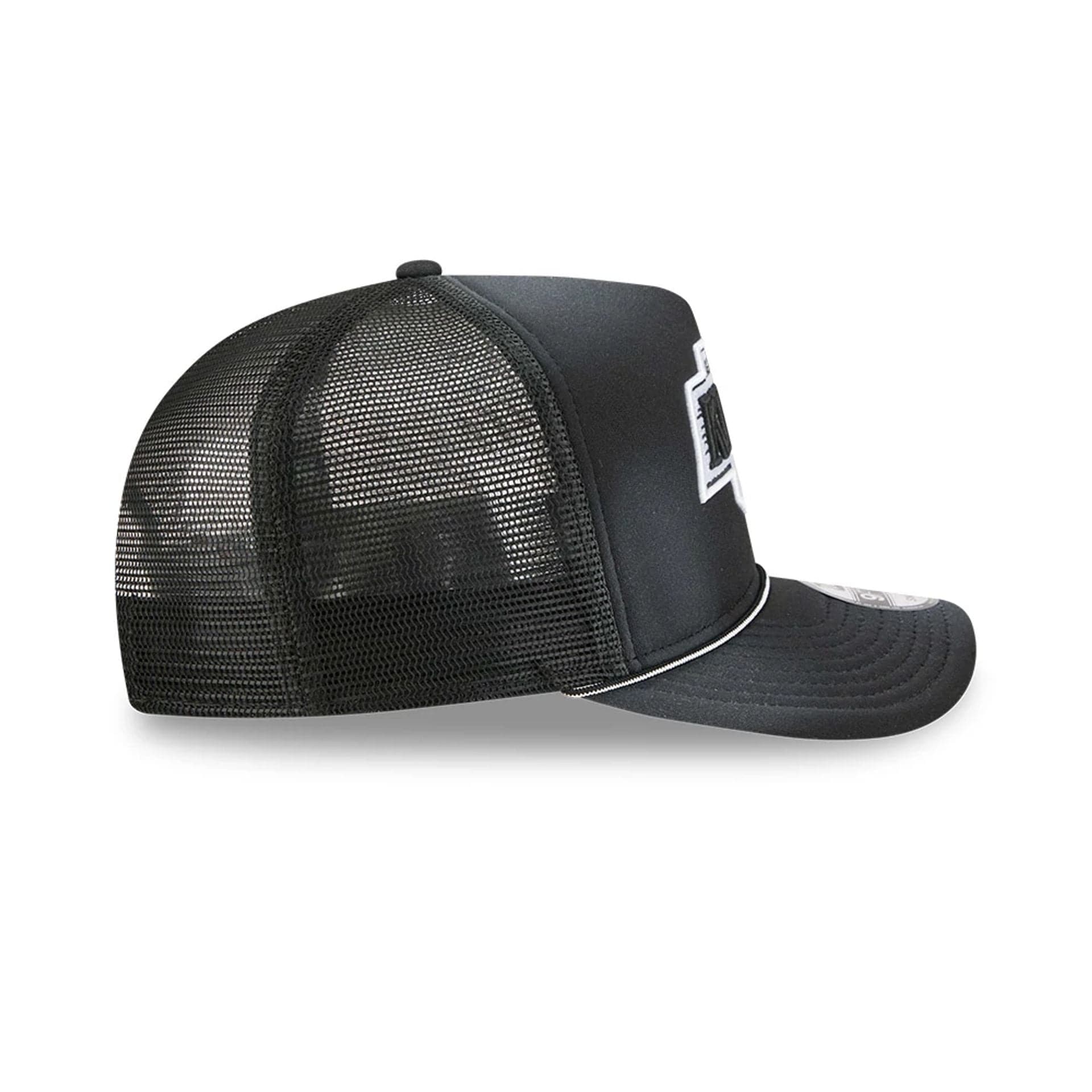 LA Kings NHL Washed Black 9FIFTY A-Frame Trucker Adjustable Cap - Image 6