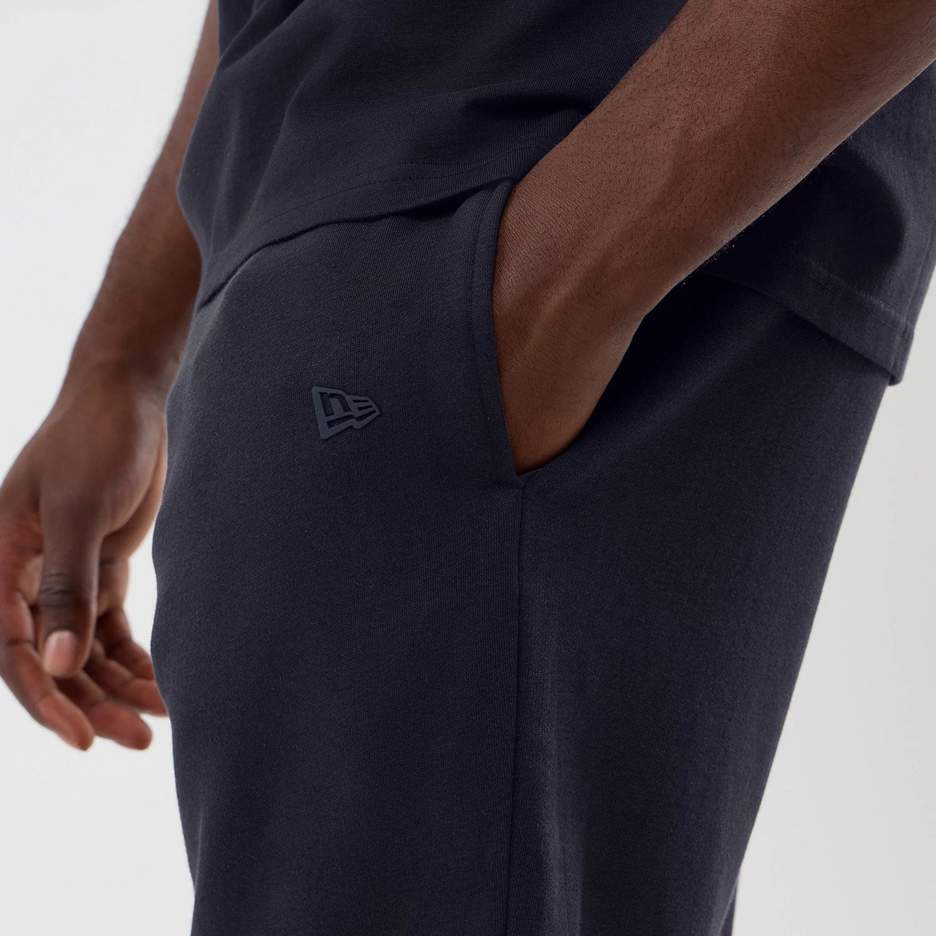 LA Lakers NBA Core Plus Navy Shorts - Image 4