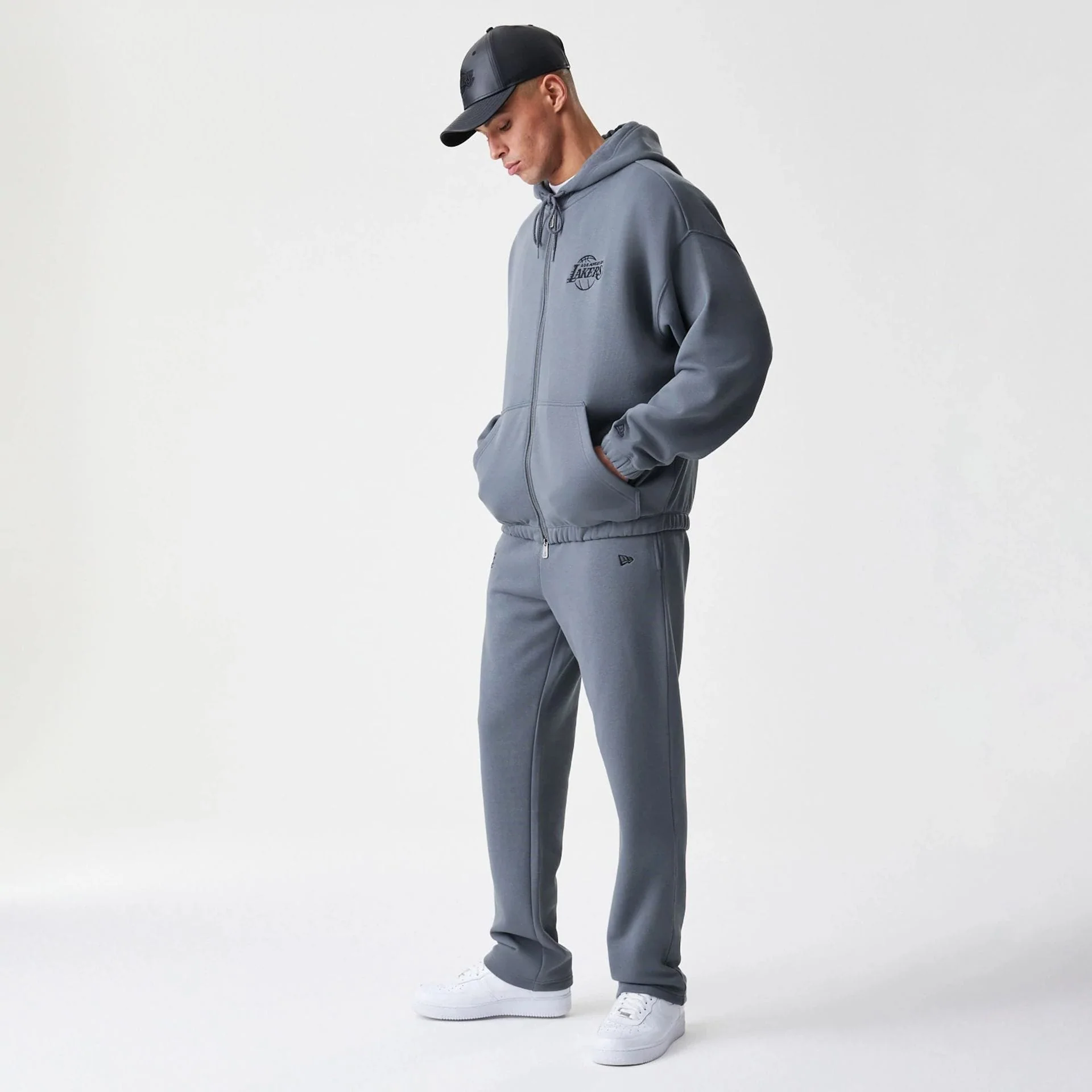 LA Lakers NBA Linear Dark Grey Oversized Full Zip Hoodie - Image 8