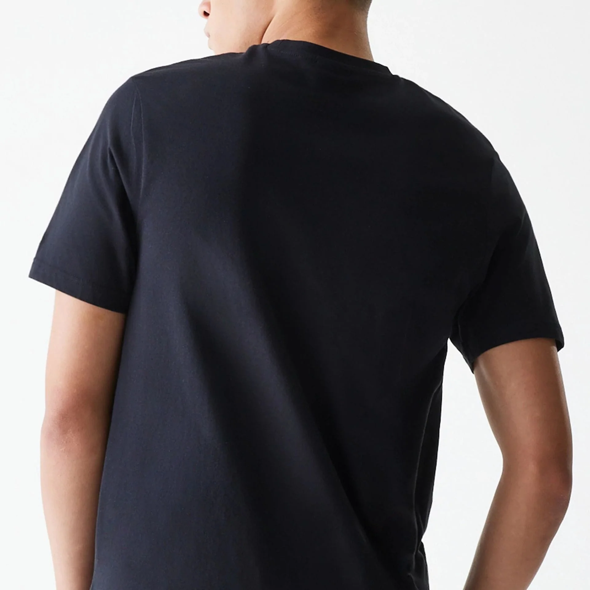 LA Lakers NBA Logo Black T-Shirt - Image 7