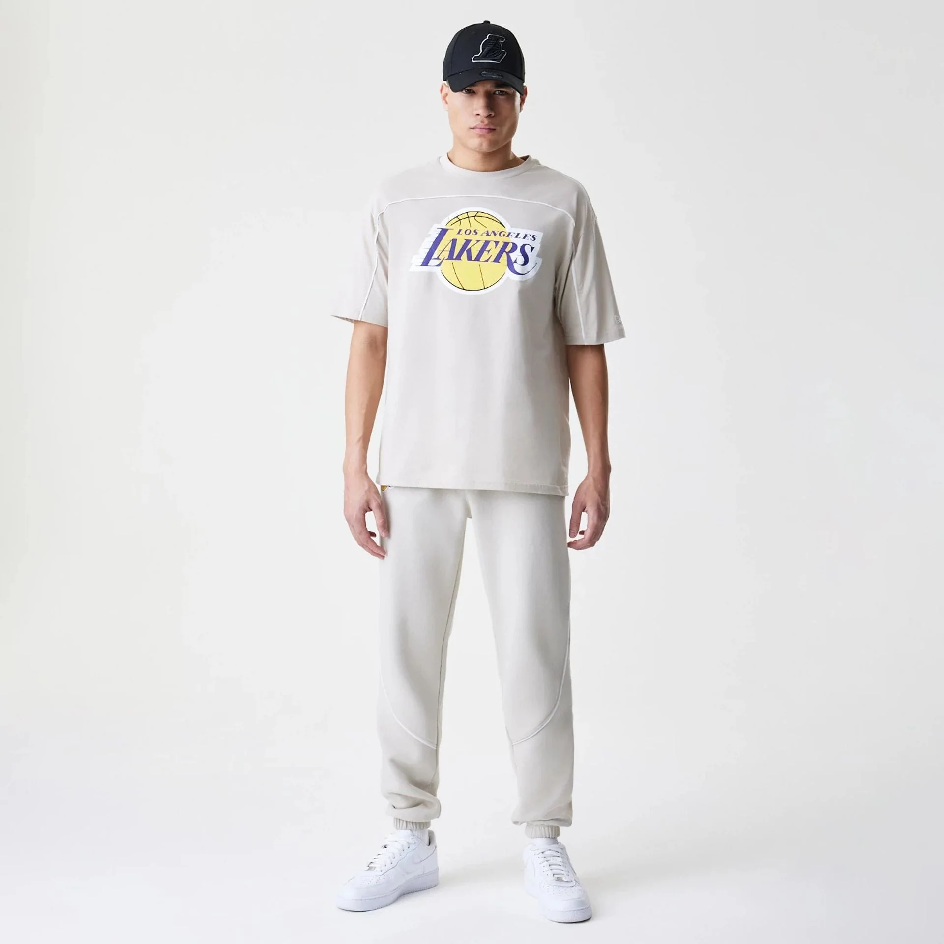 LA Lakers NBA Piping Cream Joggers - Image 8
