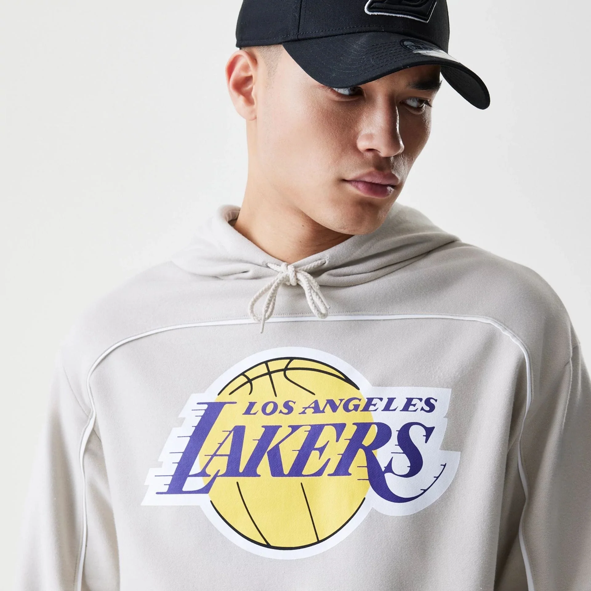 LA Lakers NBA Piping Cream Oversized Pullover Hoodie - Image 4