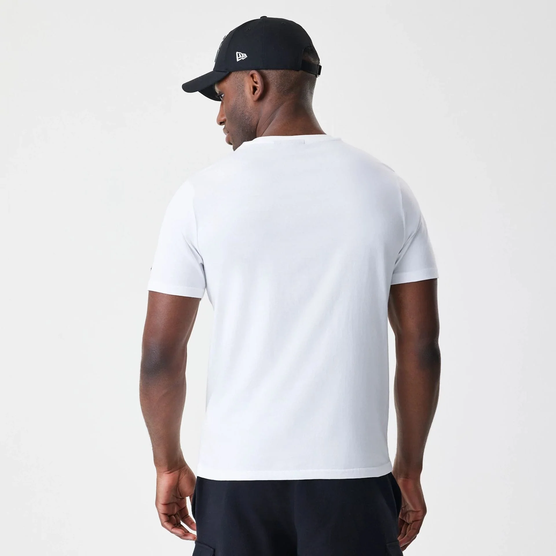 LA Lakers NBA Script White T-Shirt - Image 2