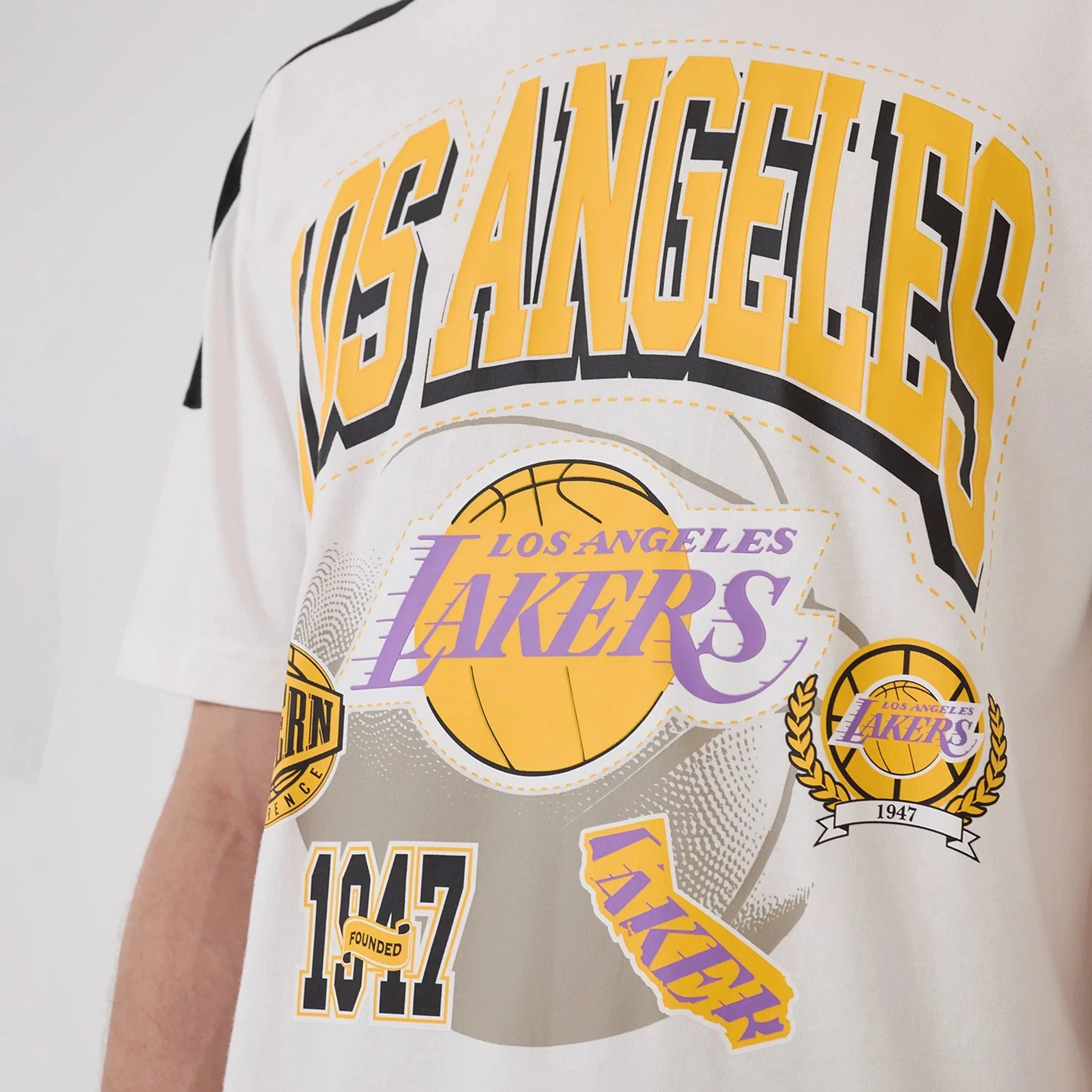 LA Lakers NBA Sport Classic White T-Shirt - Image 3