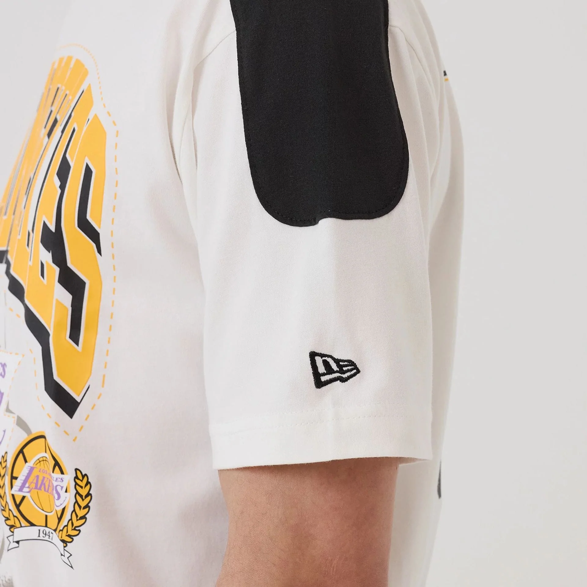 LA Lakers NBA Sport Classic White T-Shirt - Image 5