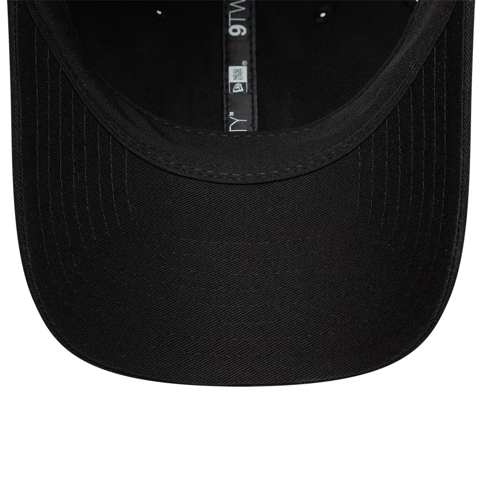 Lacoste X New Era Golf Black 9TWENTY Adjustable Cap - Image 5
