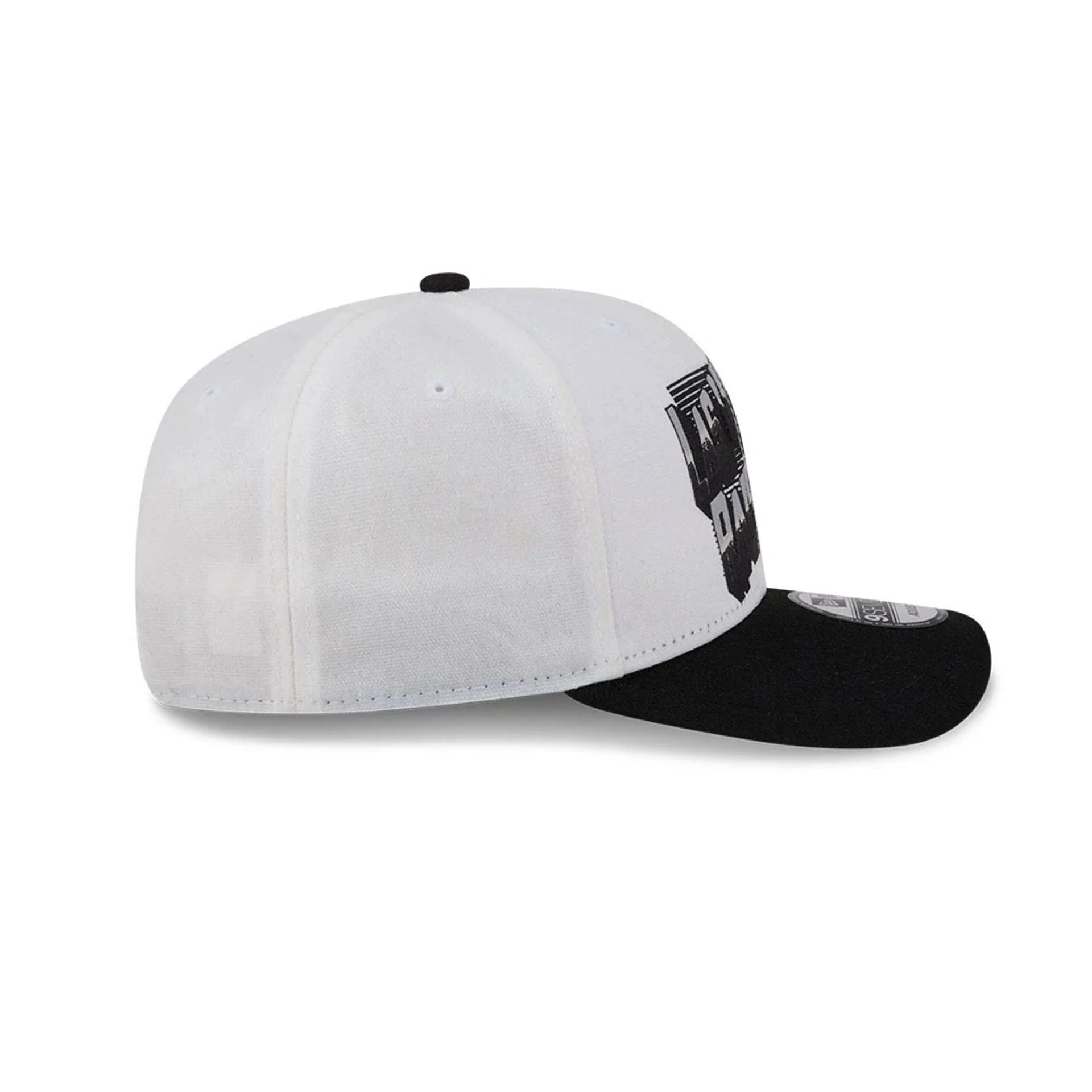 Las Vegas Raiders NFL Duck Cloth White 9SEVENTY Stretch Snap Cap - Image 6
