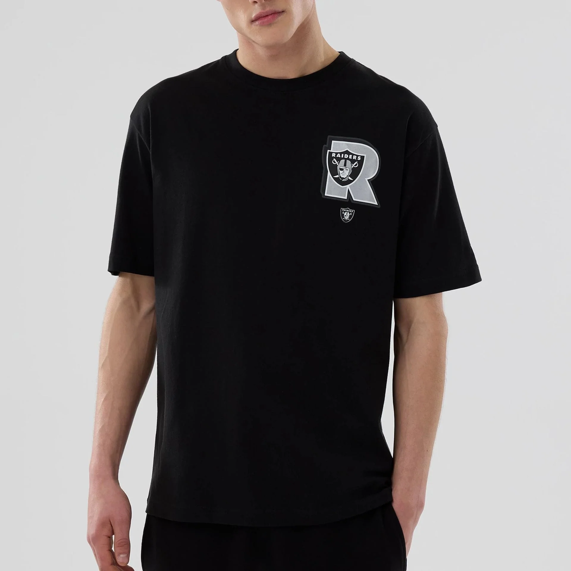 Las Vegas Raiders NFL Graphic Black T-Shirt - Image 5