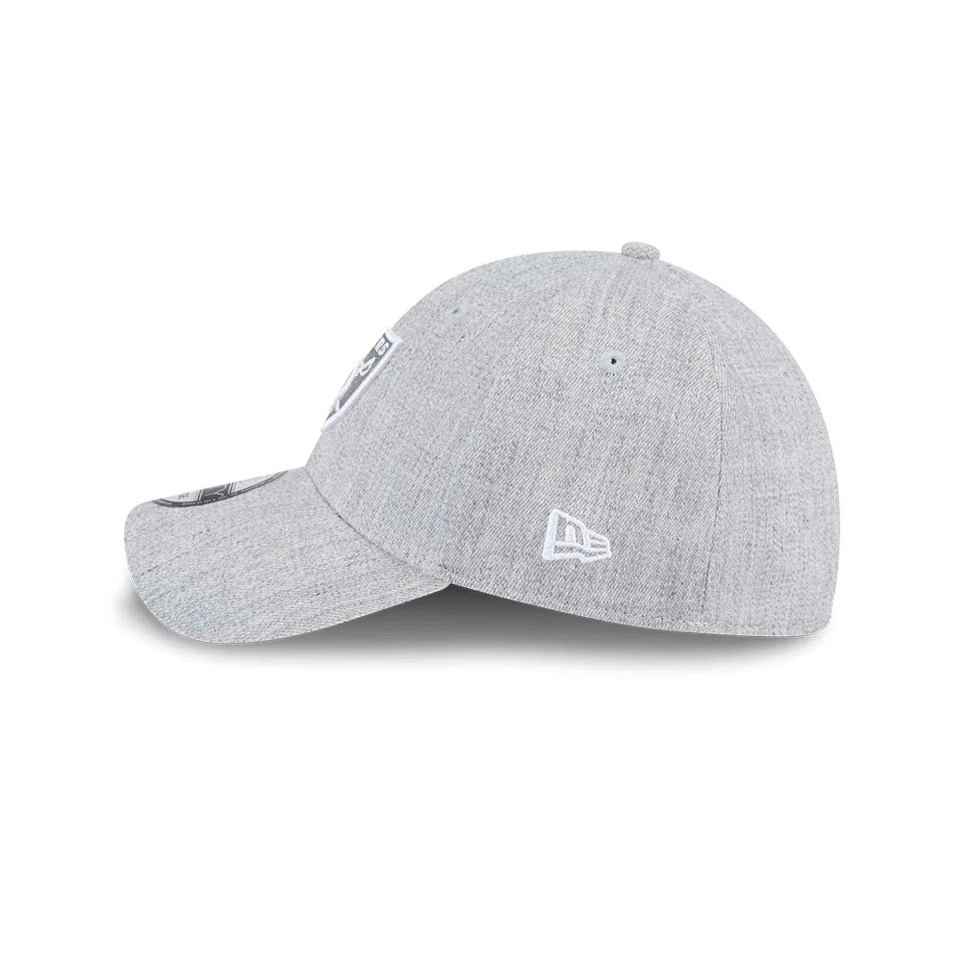 Las Vegas Raiders NFL Heather Grey 39THIRTY Stretch Fit Cap - Image 4