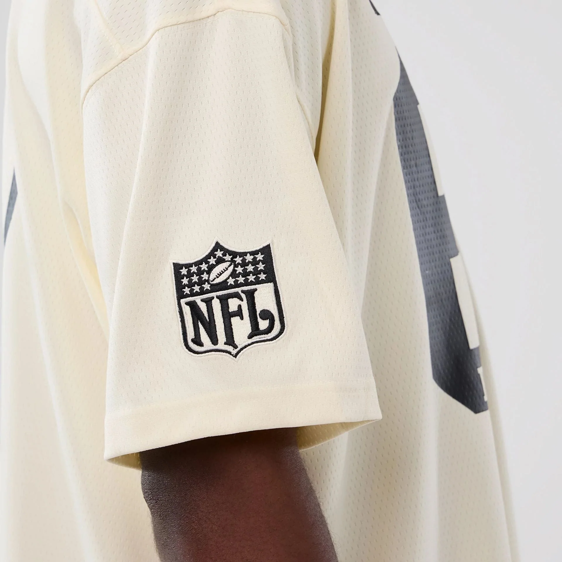 Las Vegas Raiders NFL Historic Cream Oversized T-Shirt - Image 4