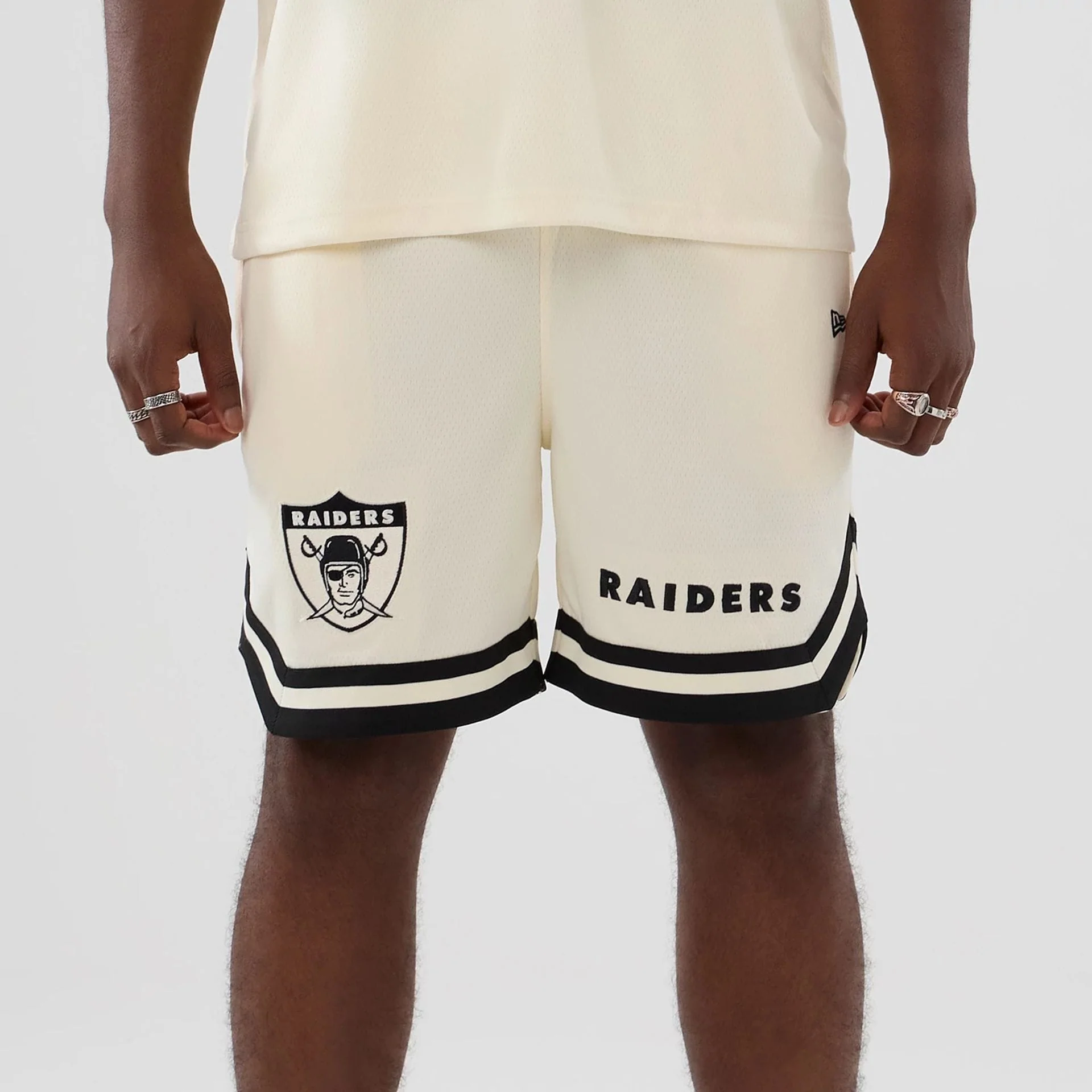 Las Vegas Raiders NFL Historic Cream Shorts - Image 4