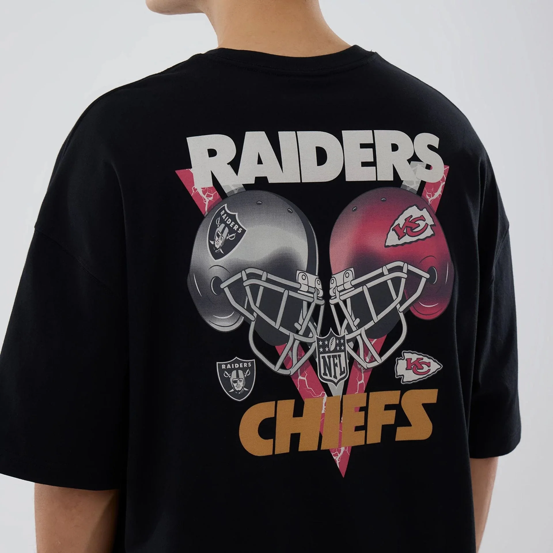 Las Vegas Raiders NFL Rivalry Black Oversized T-Shirt - Image 4