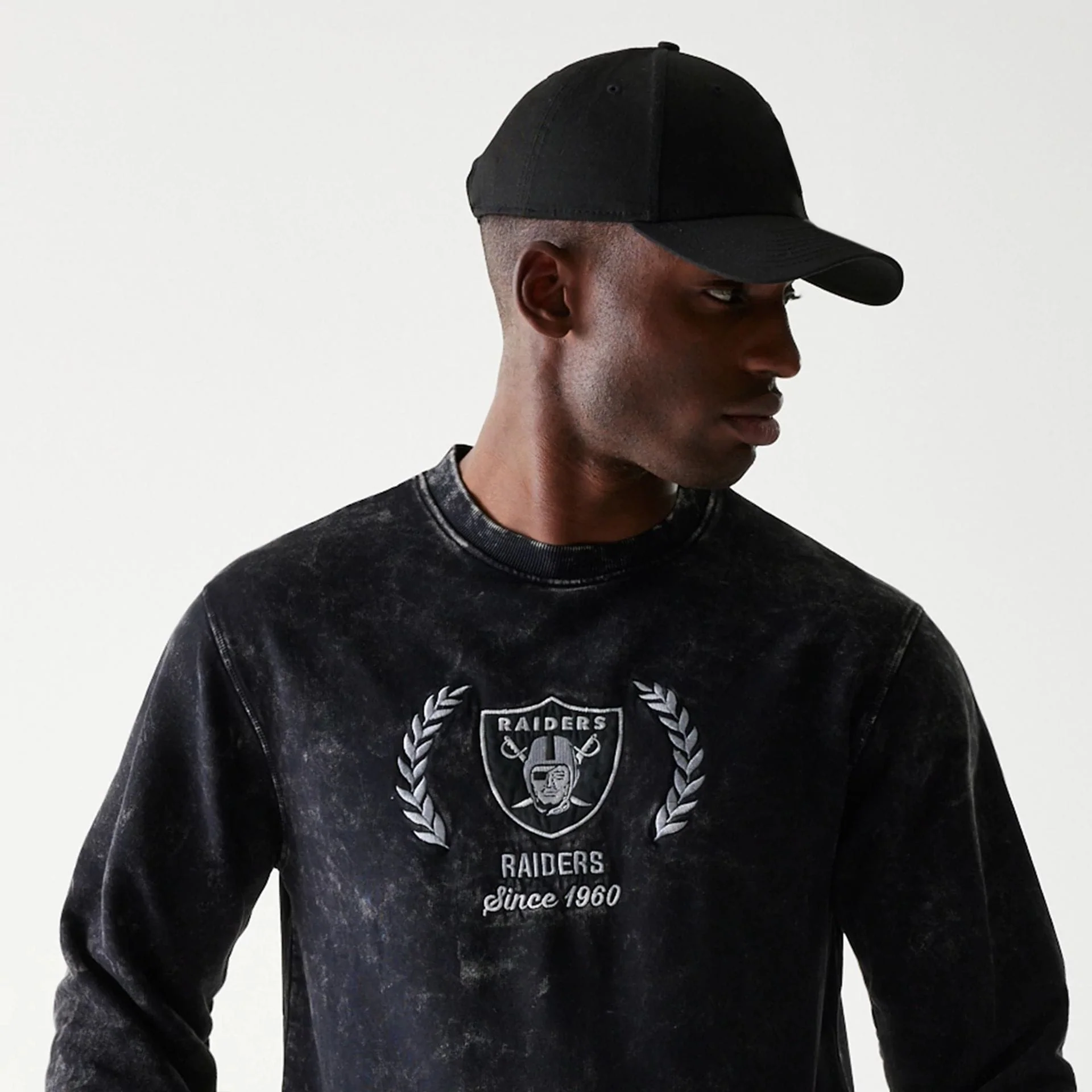 Las Vegas Raiders NFL Throwback Black Crew Neck Sweater - Image 3