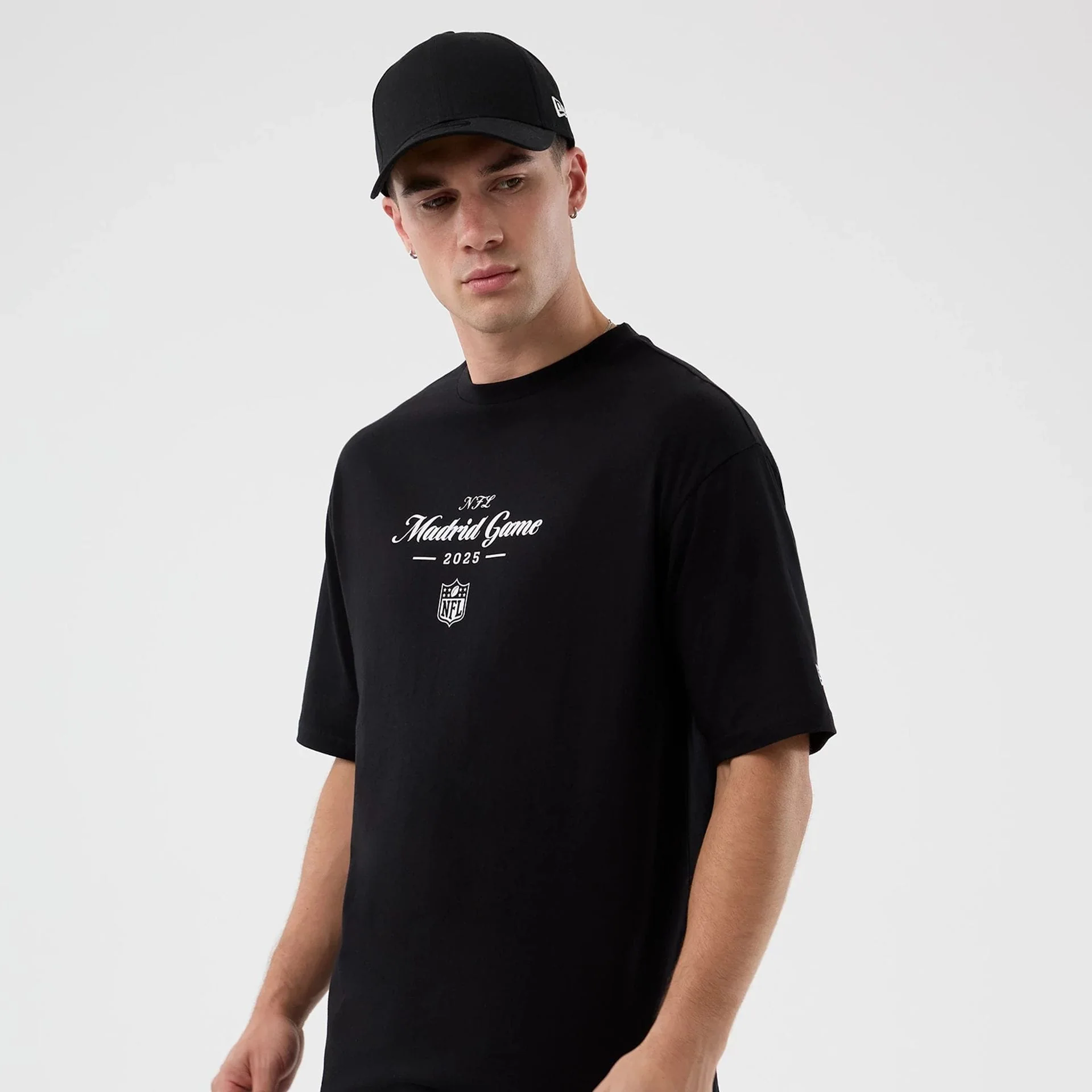 Madrid Game NFL International Series Games Black Oversized T-Shirt - Image 4