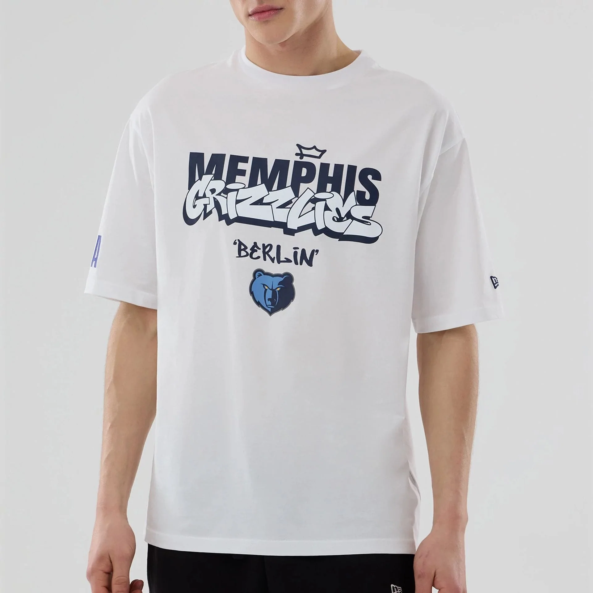 Memphis Grizzlies NBA Berlin Game 2026 White Oversized T-Shirt - Image 4
