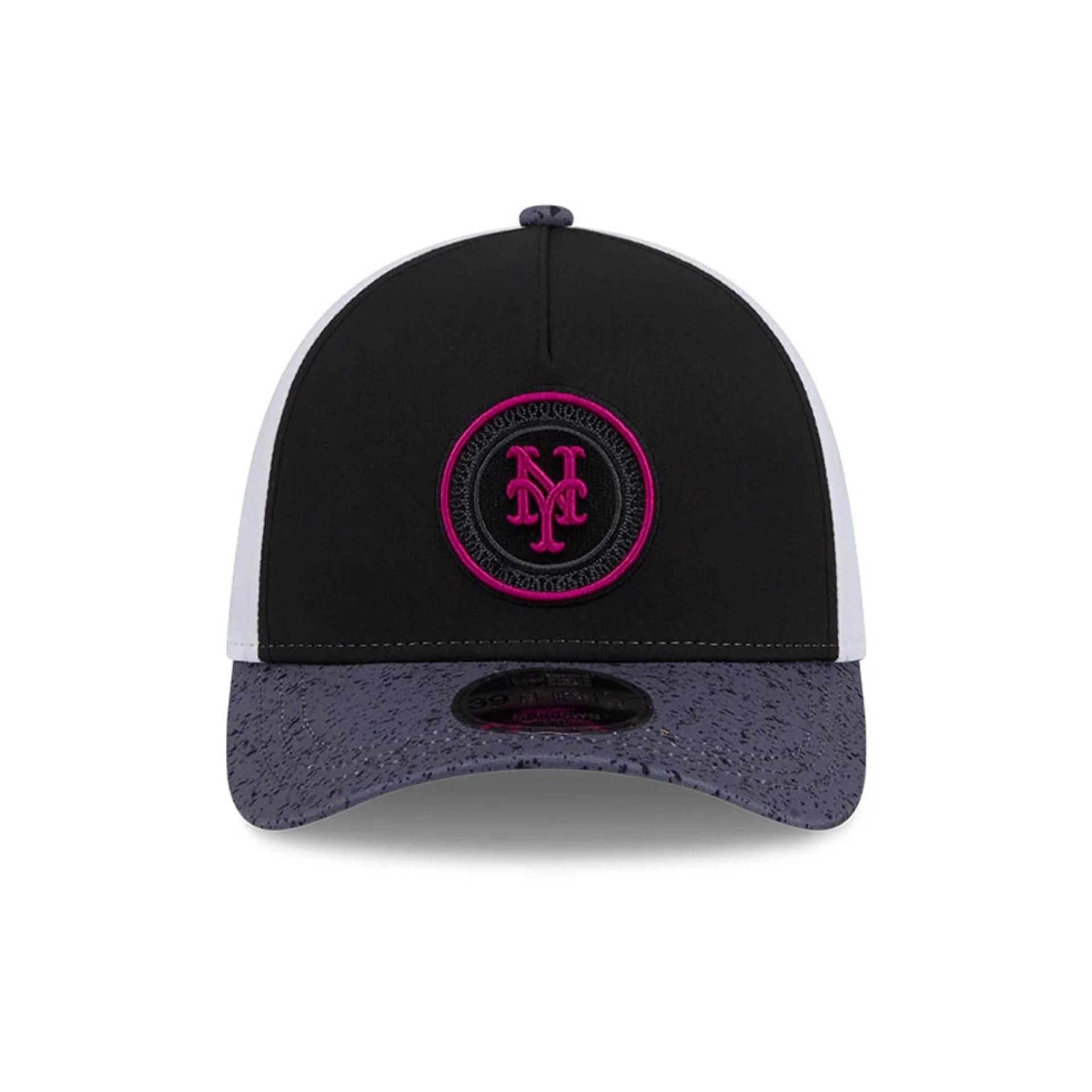 Mets MLB City Connect Black 39THIRTY M-Crown A-Frame Stretch Fit Cap - Image 3