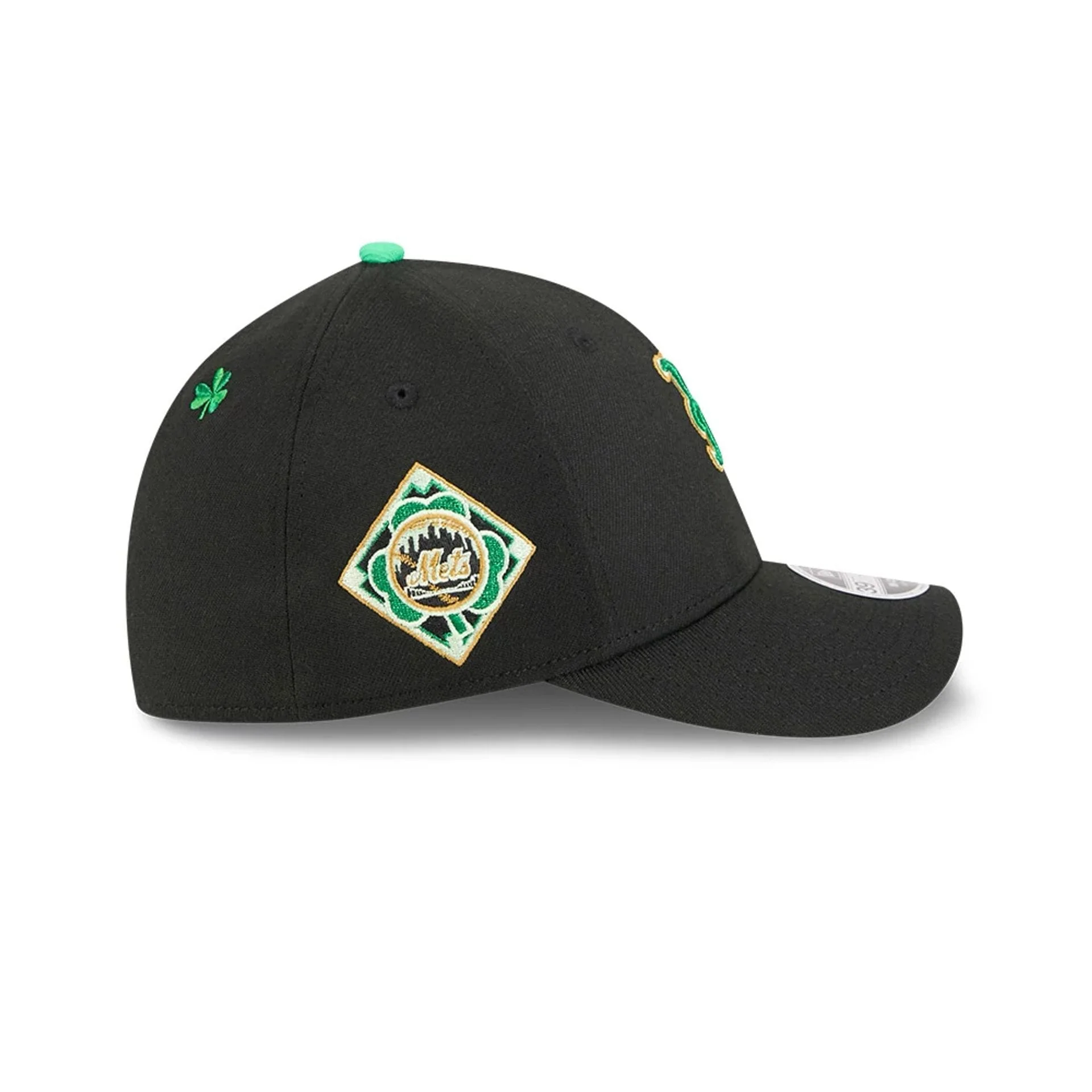 Mets MLB Saint Patrick's Day Black 39THIRTY M-Crown A-Frame Stretch Fit Cap - Image 4