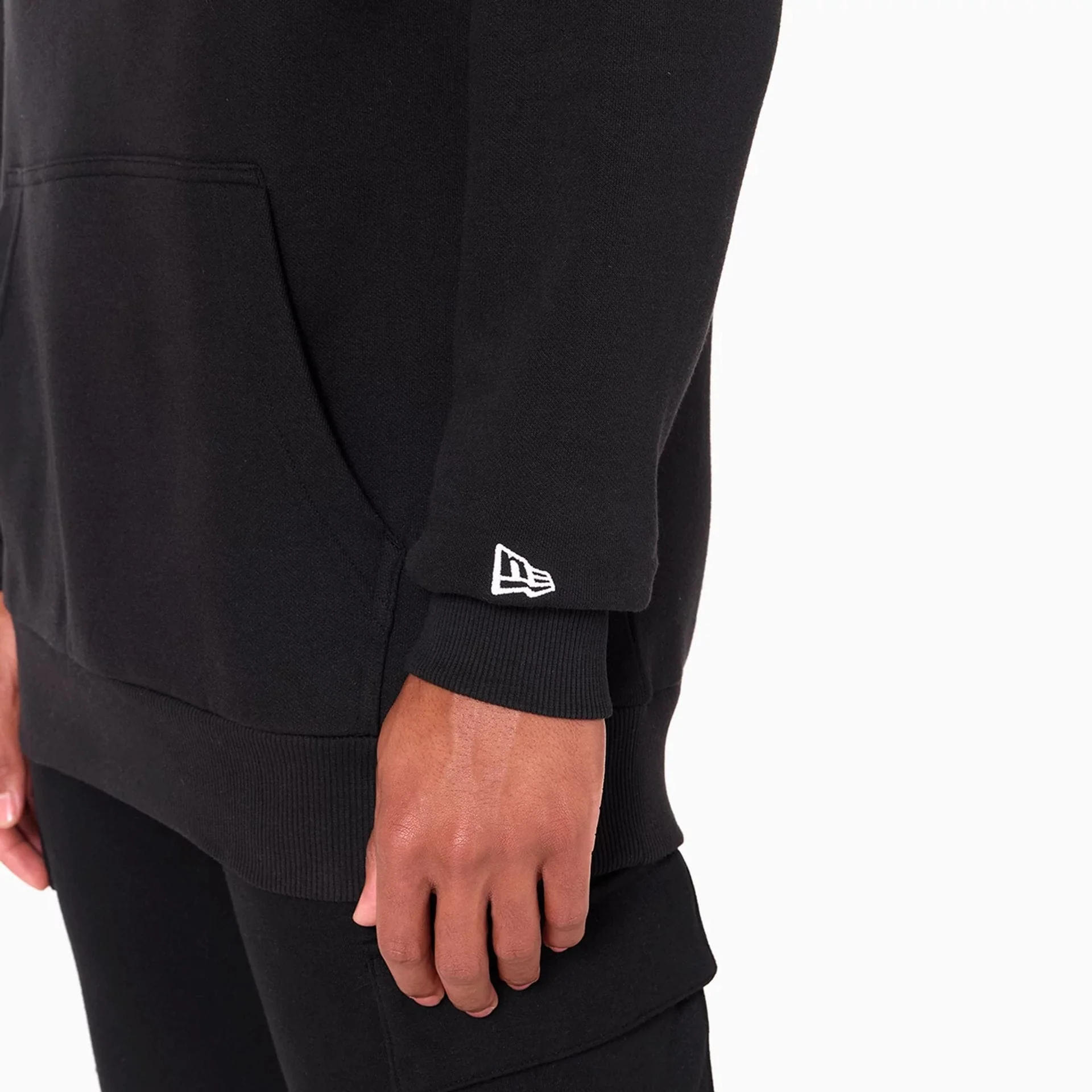 Miami Heat NBA Black Pullover Hoodie - Image 4