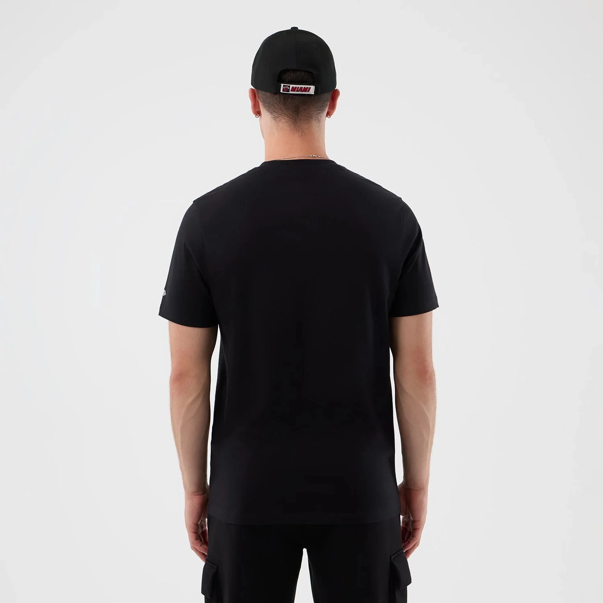 Miami Heat NBA Graphic Black T-Shirt - Image 2