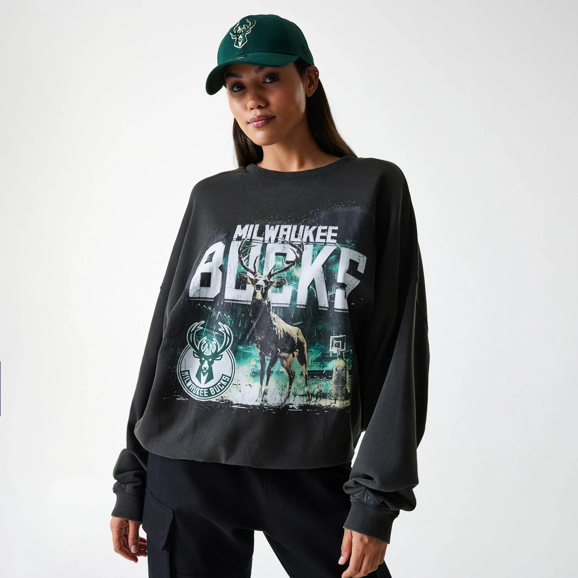 Milwaukee Bucks NBA Washed Graphic Grey Oversized Crew Neck Sweater - Image 4