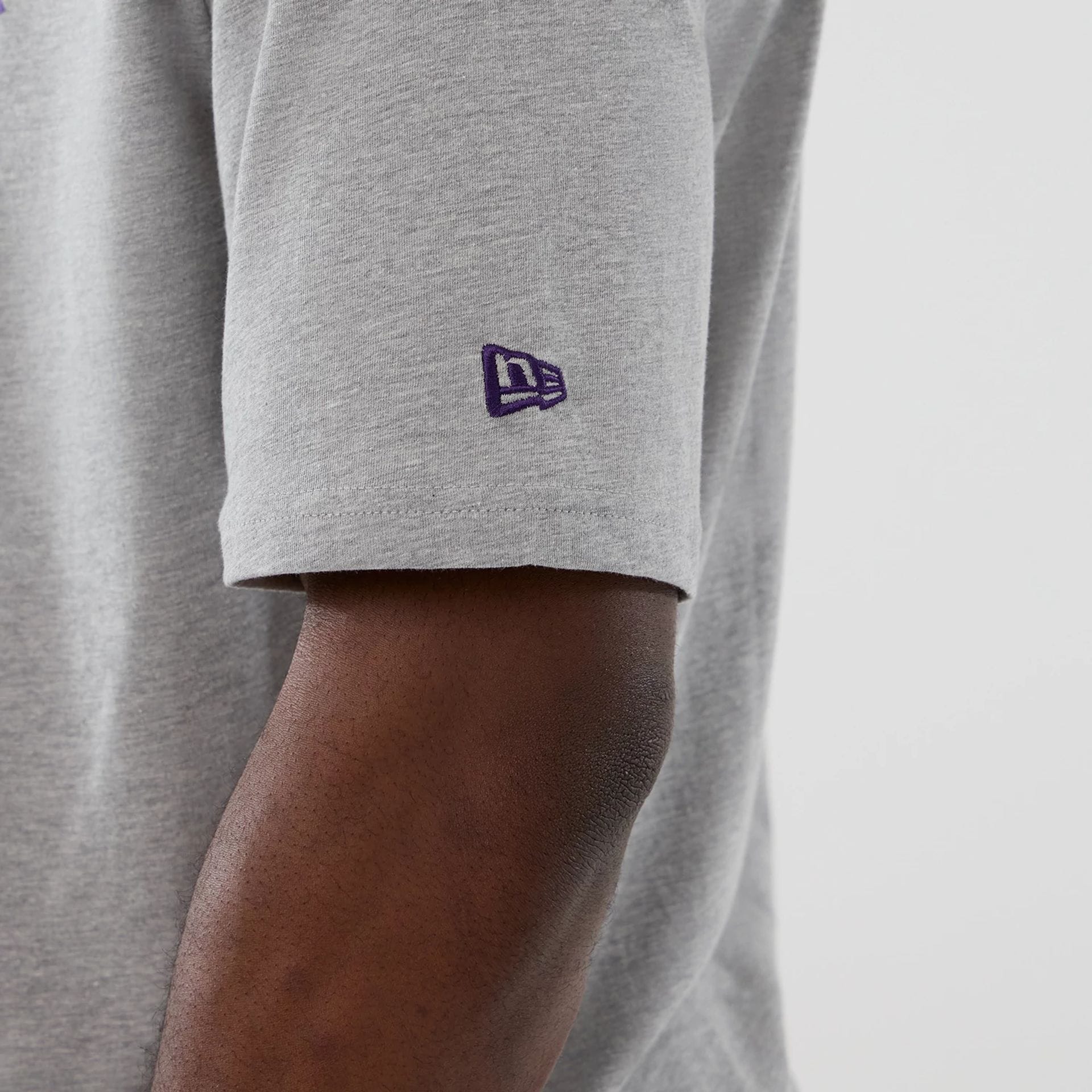 Minnesota Vikings NFL International Series Games 2025 Grey Oversized T-Shirt - Image 6
