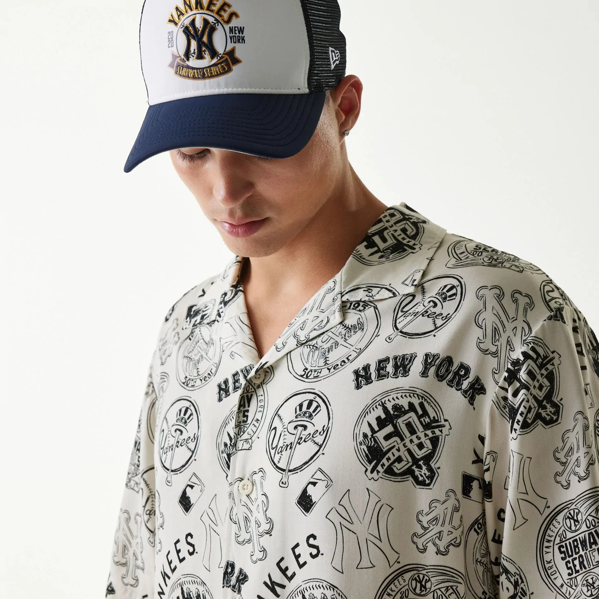 MLB Subway Series All Over Print Open White Short Sleeve Shirt - Image 3