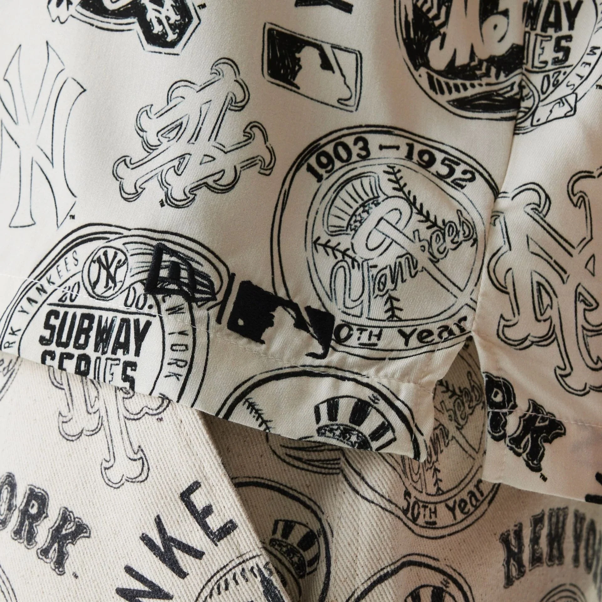 MLB Subway Series All Over Print Open White Short Sleeve Shirt - Image 4