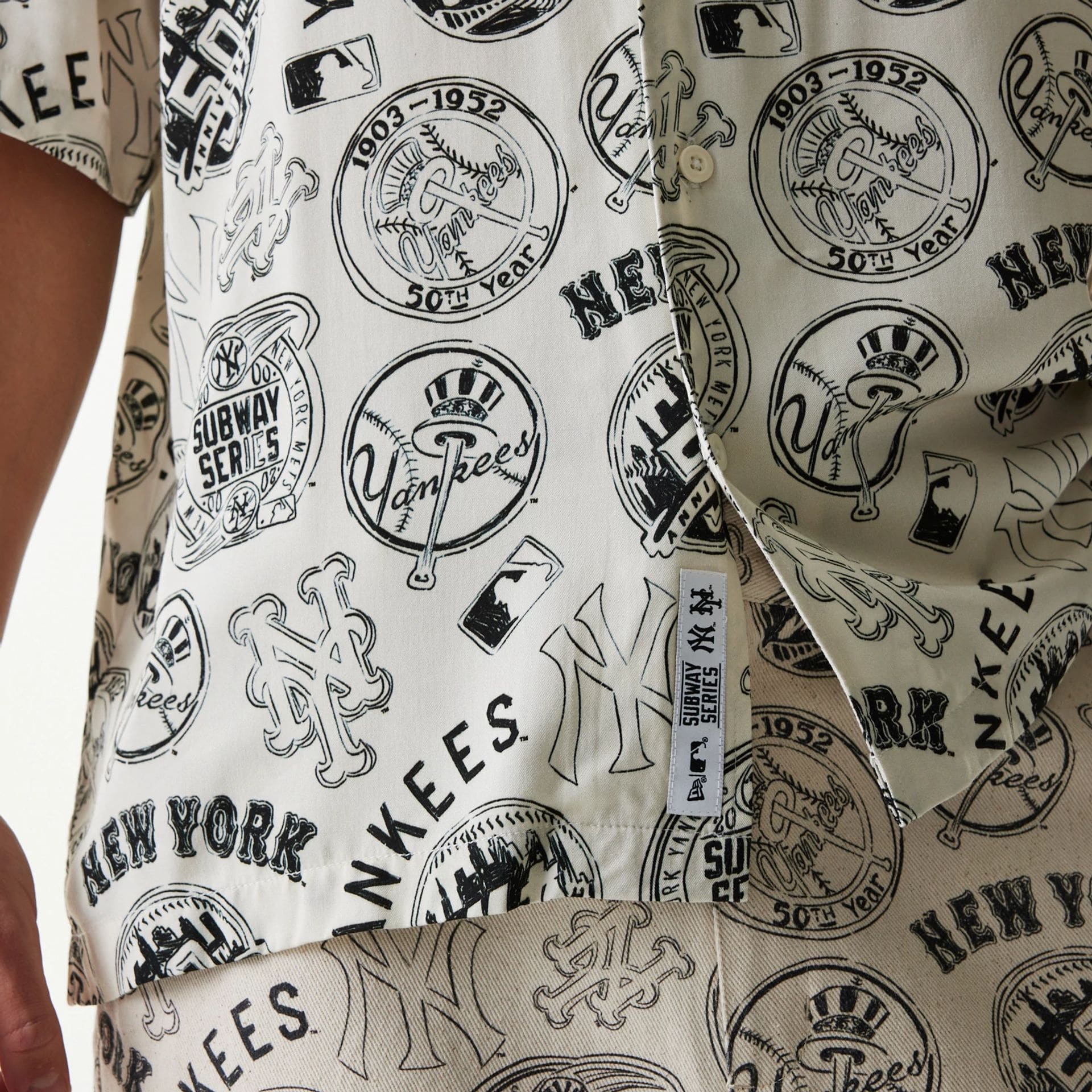 MLB Subway Series All Over Print Open White Short Sleeve Shirt - Image 5