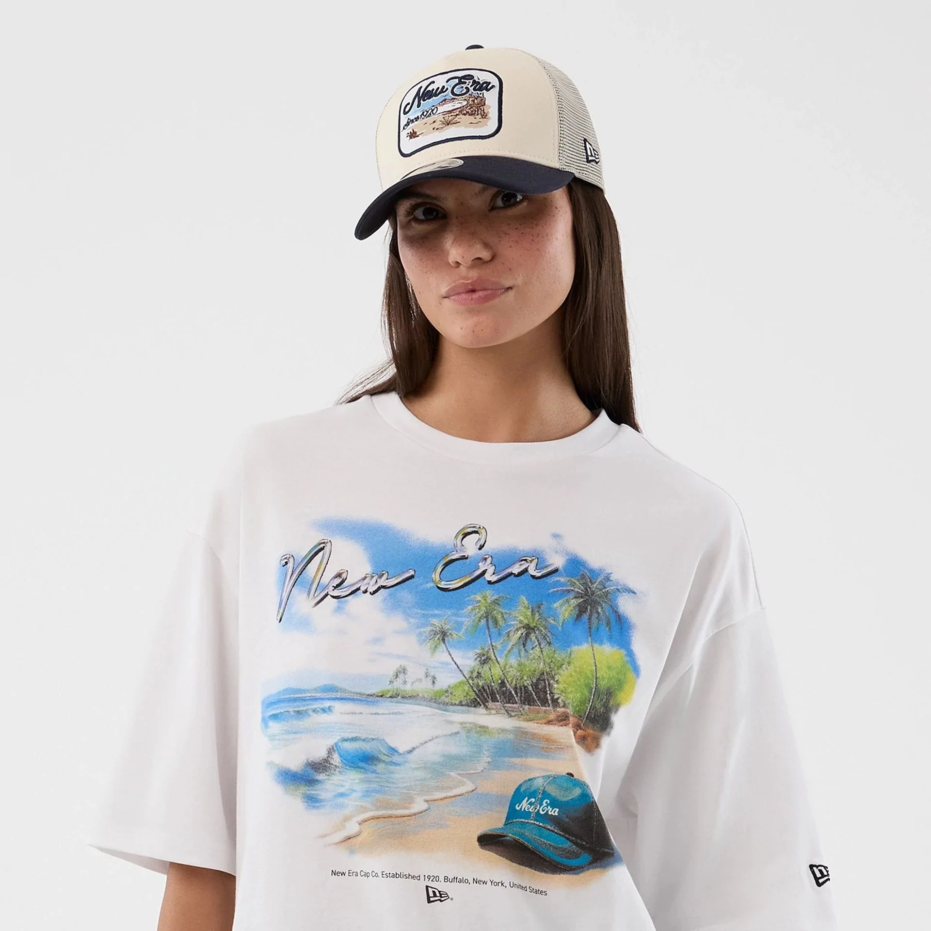 New Era Beach Graphic White Oversized T-Shirt - Image 6