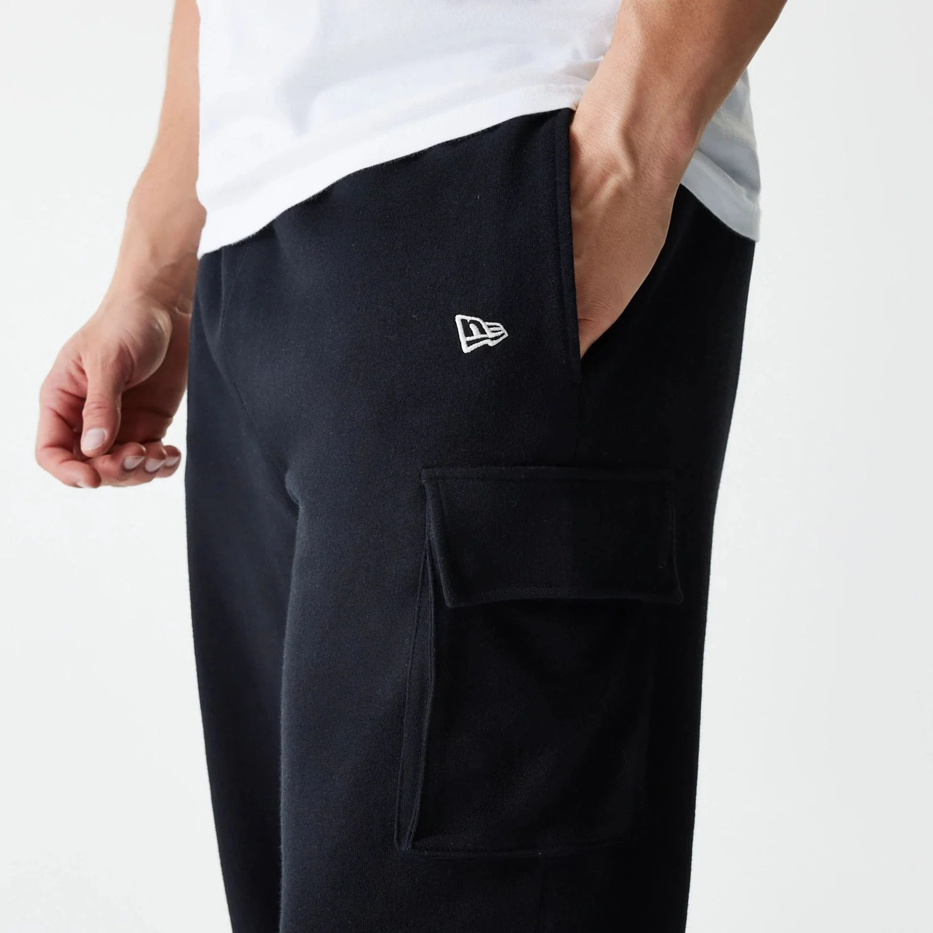 New Era Black Cargo Joggers - Image 4