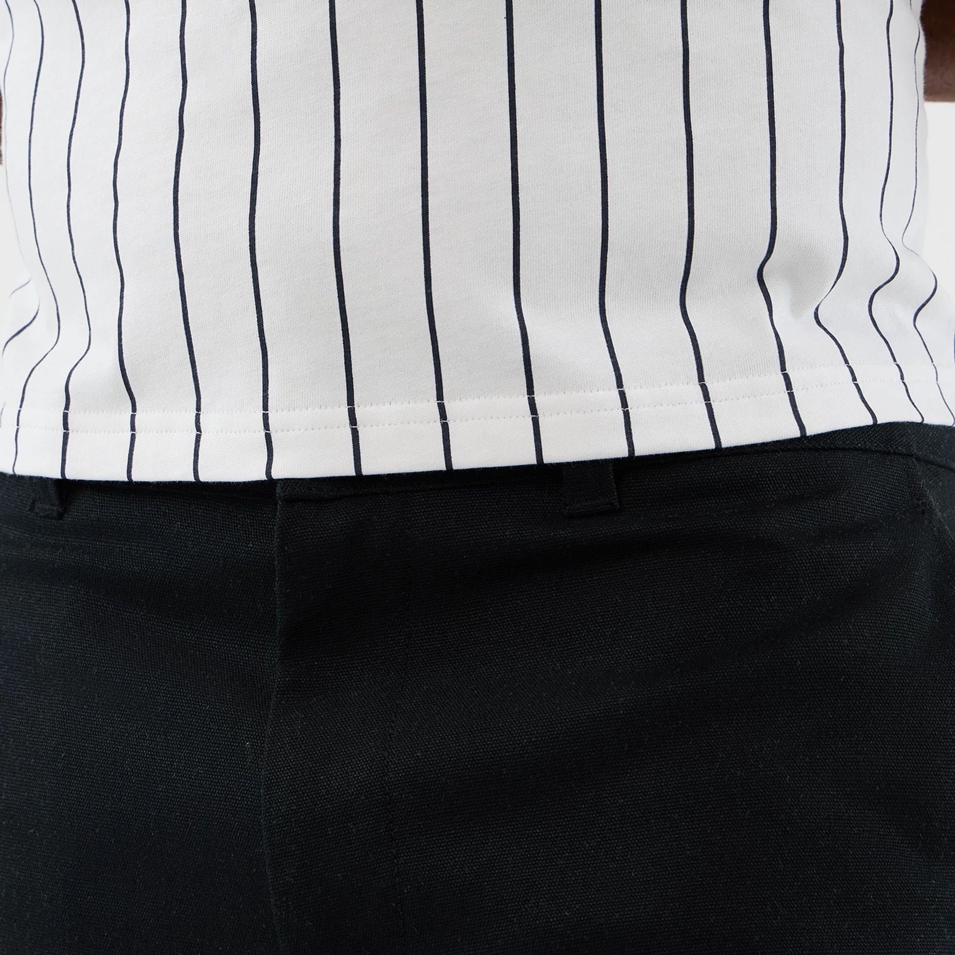 New Era Black Cargo Shorts - Image 4