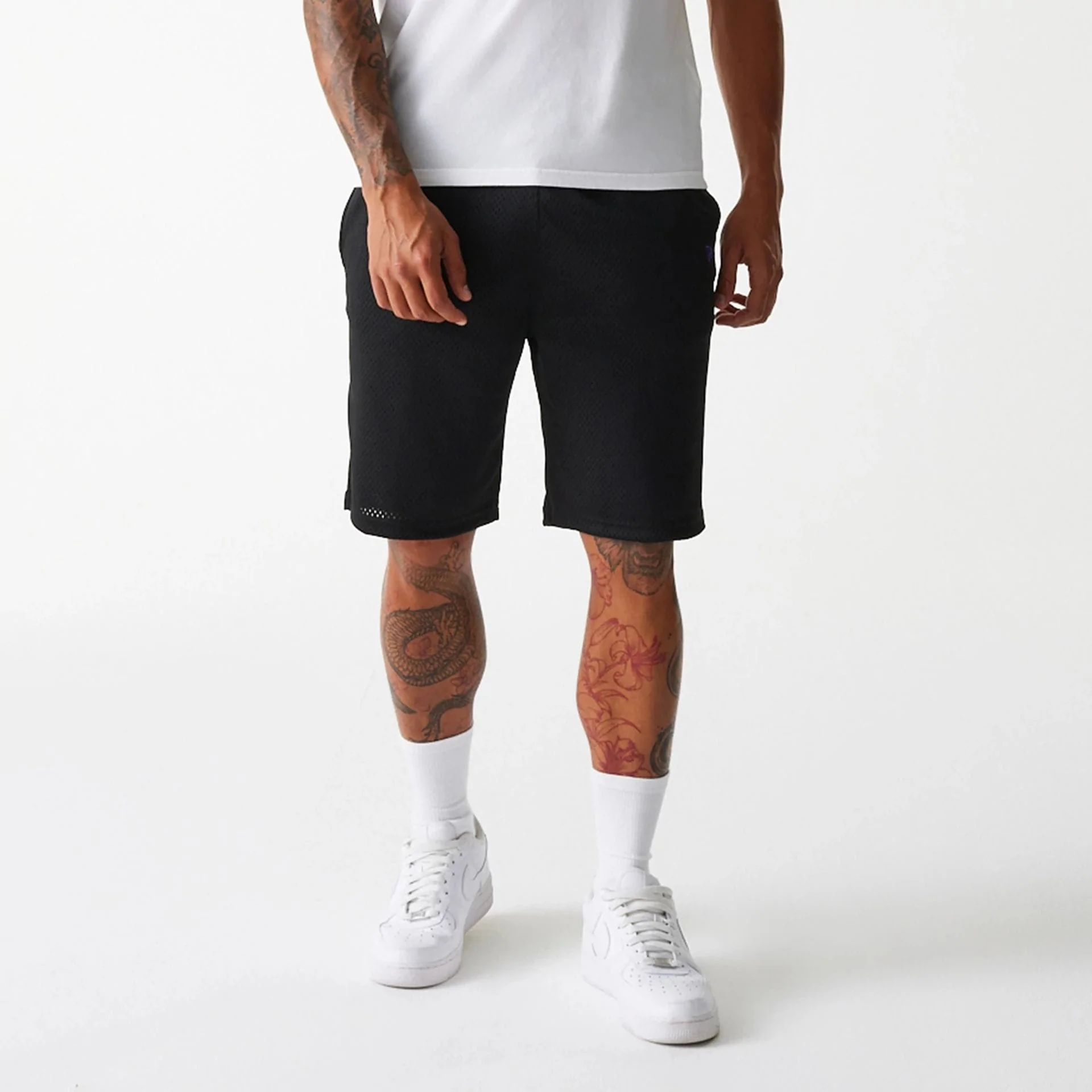 New Era Black Mesh Shorts - Image 3