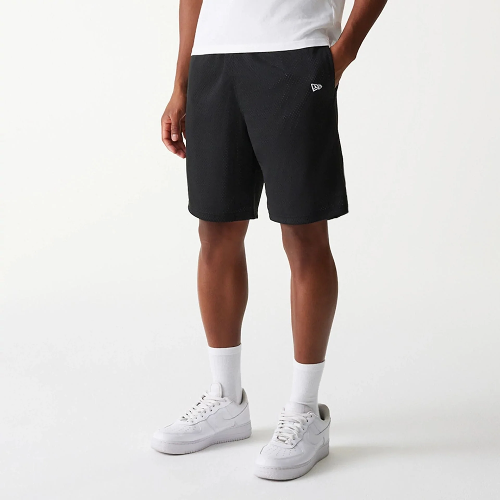 New Era Black Mesh Shorts - Image 3
