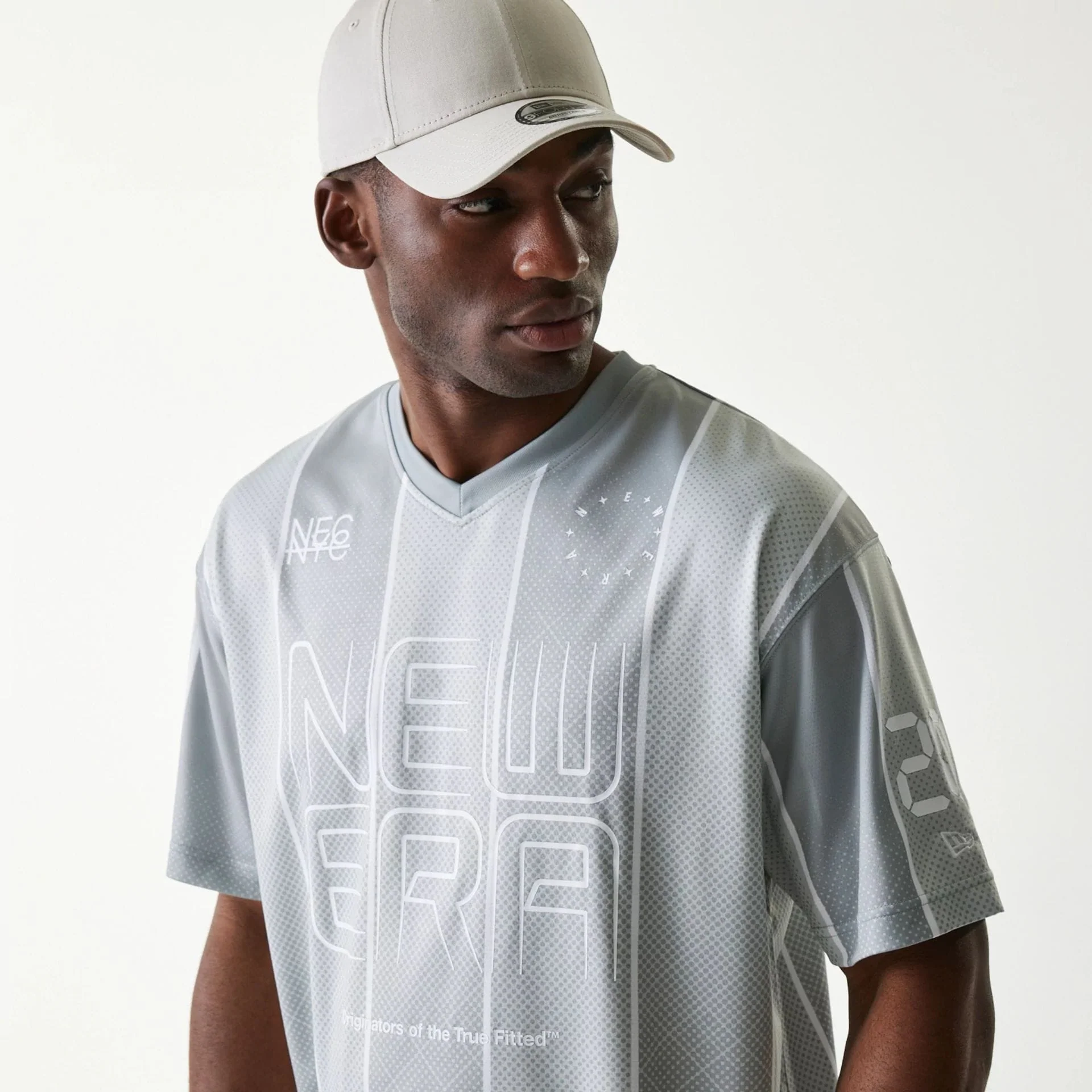 New Era City Sport Grey T-Shirt - Image 4