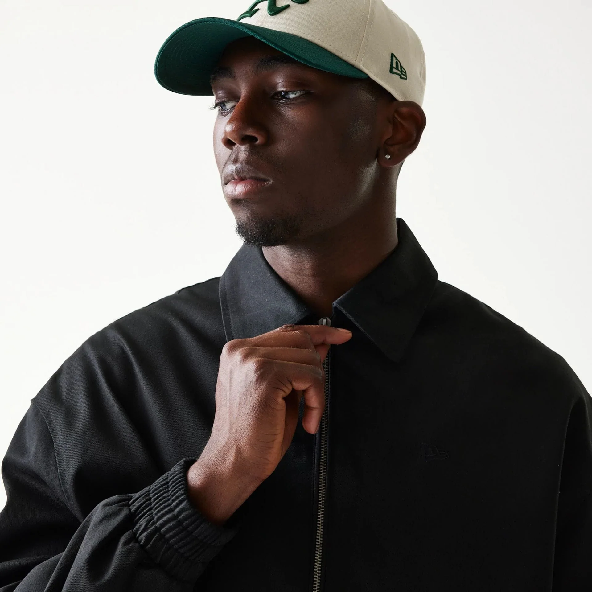 New Era Collared Black Jacket - Image 6