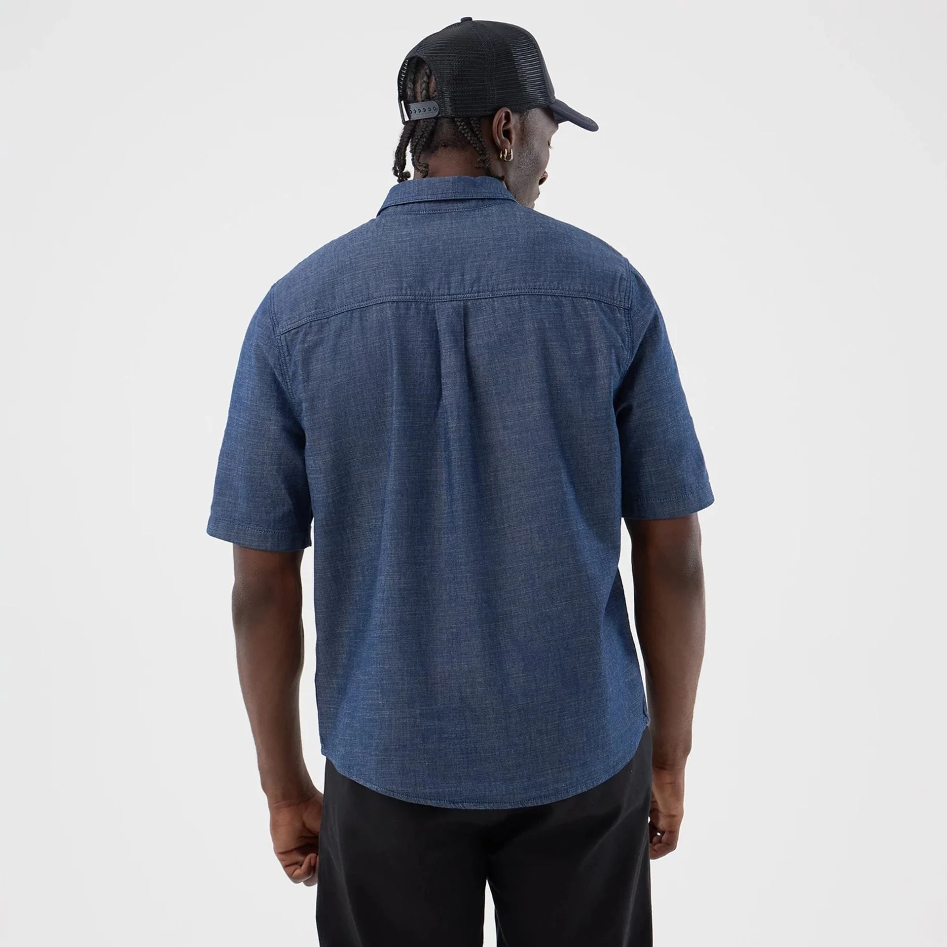 New Era Denim Blue Short Sleeve Shirt - Image 2